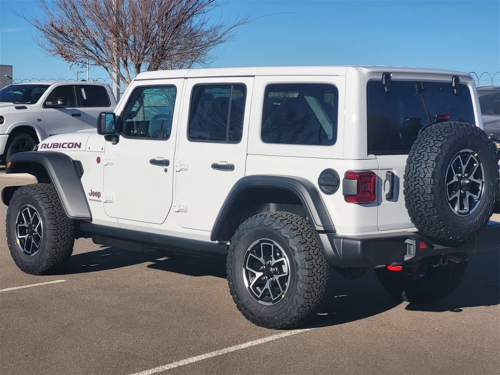 Thumbnail: 2026 Jeep Wrangler - 6