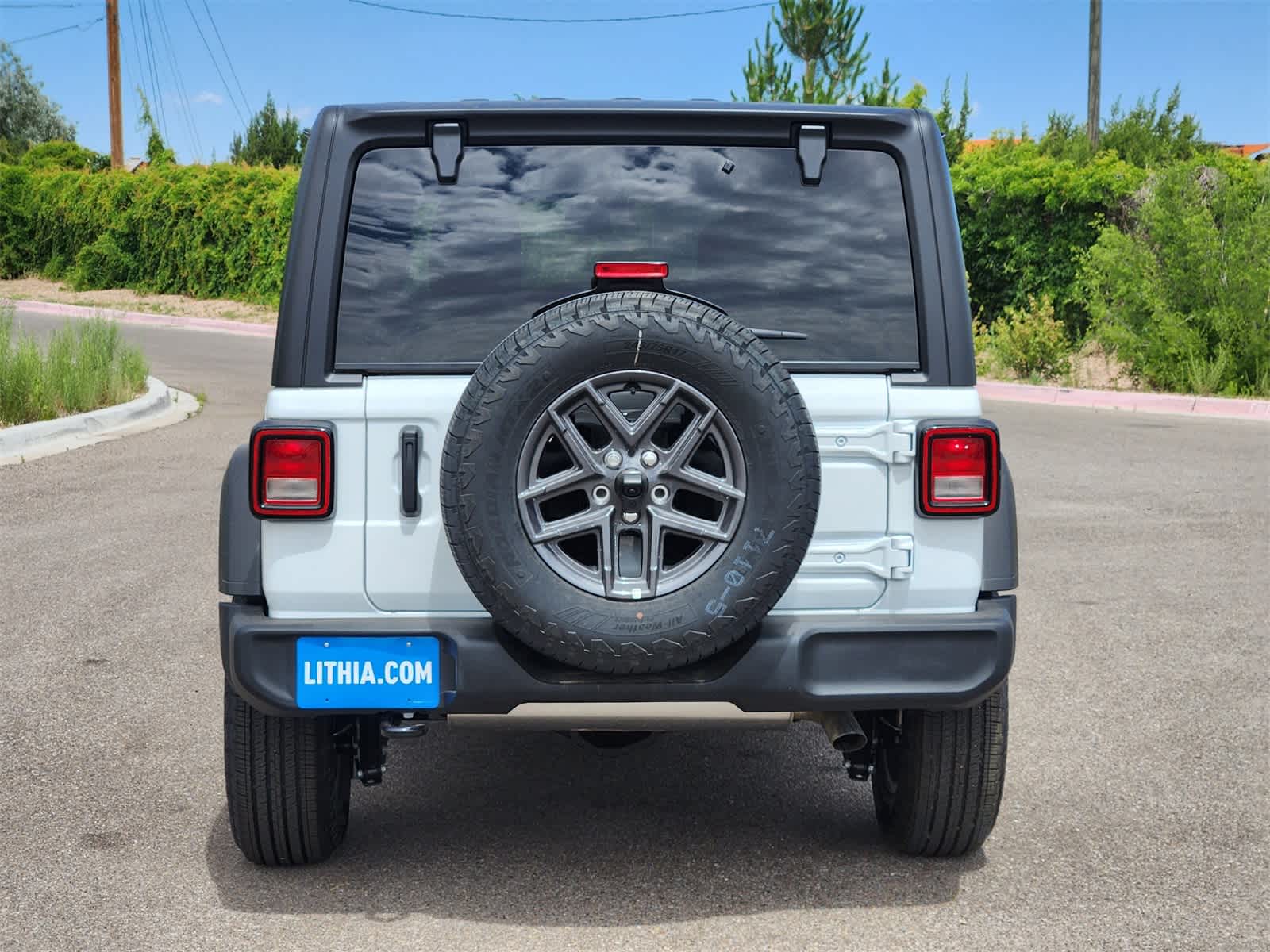 Thumbnail: 2025 Jeep Wrangler - 6