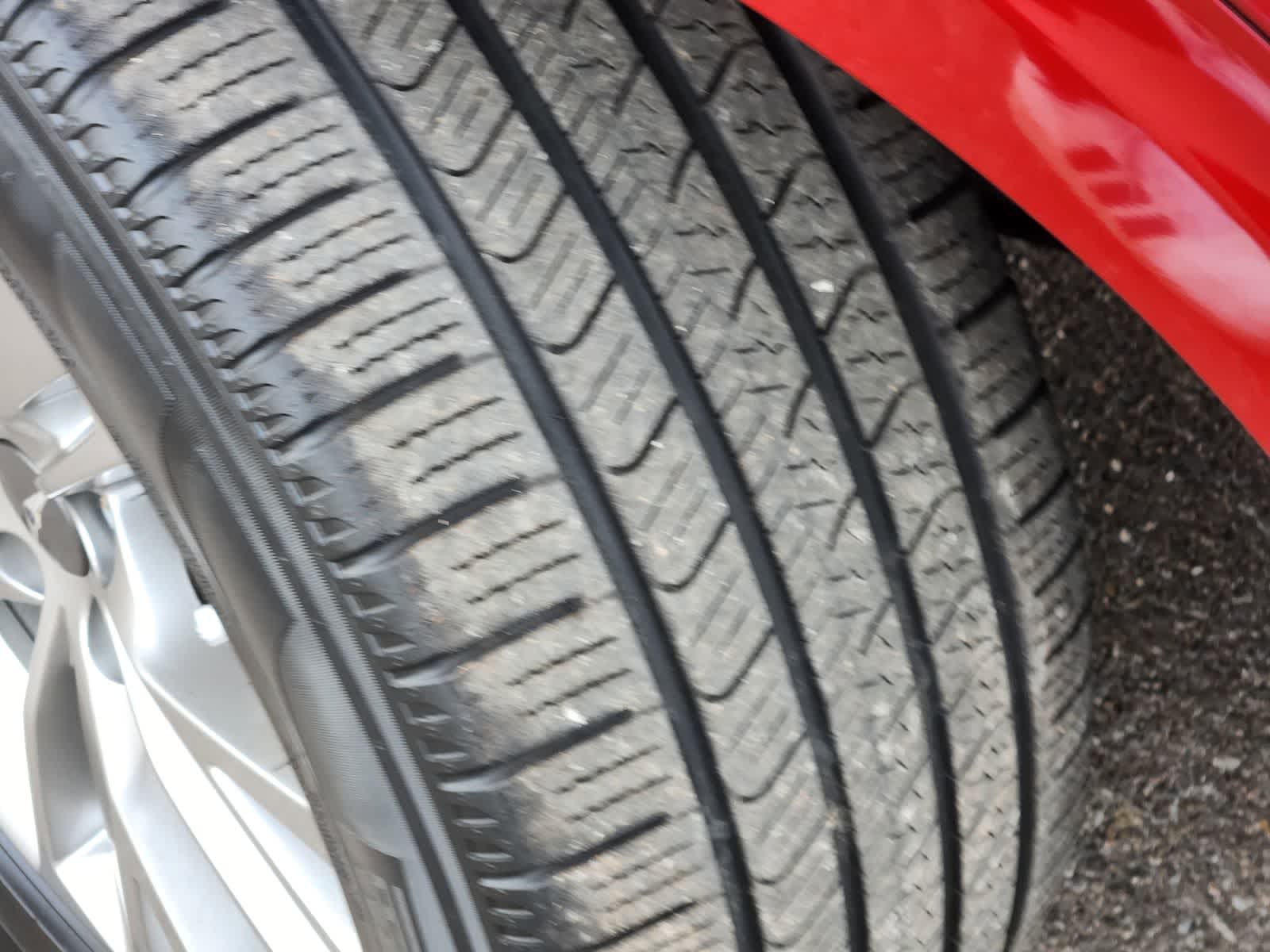 Thumbnail: 2022 Genesis GV70 - 3