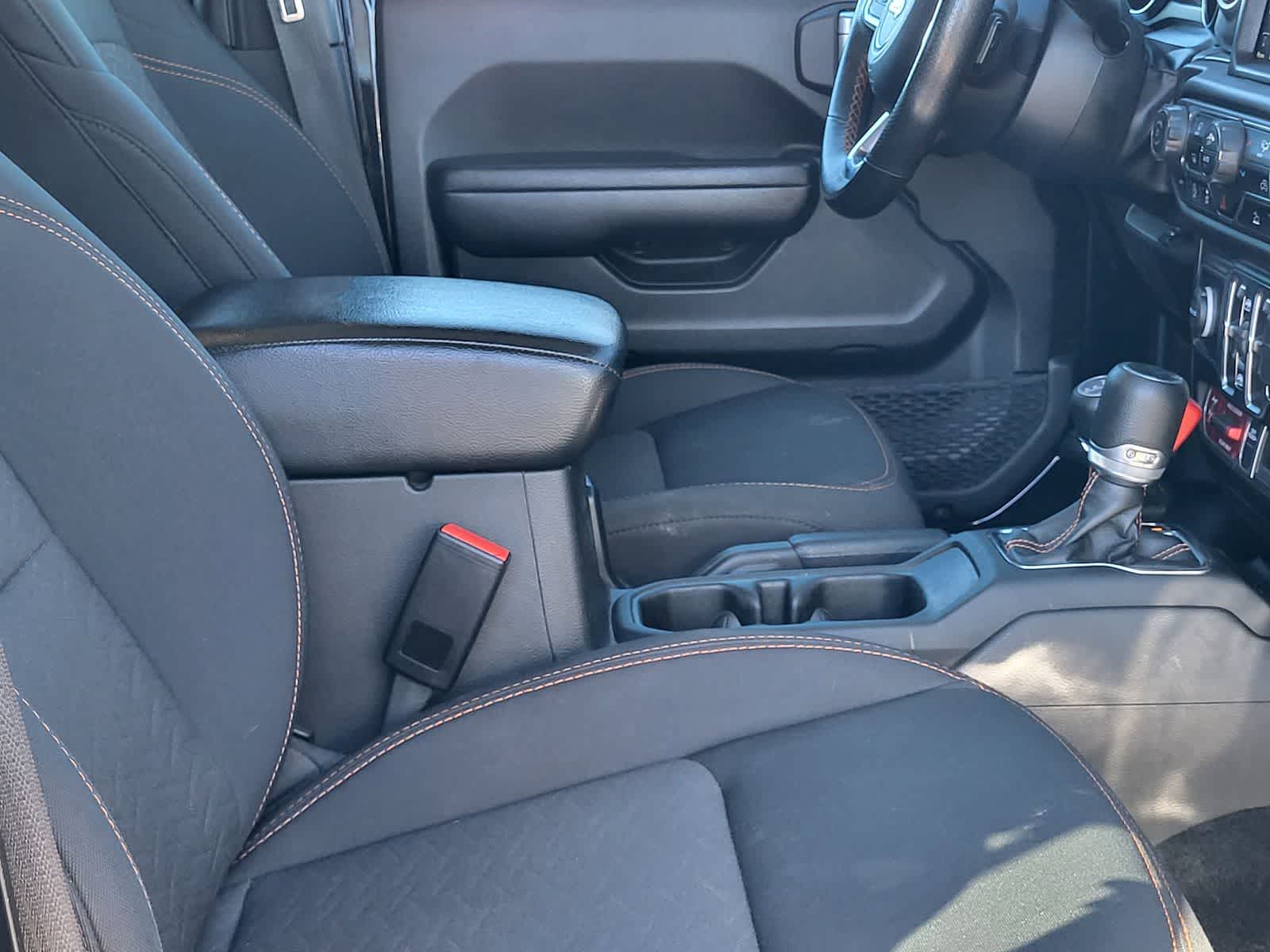 Thumbnail: 2022 Jeep Gladiator - 26