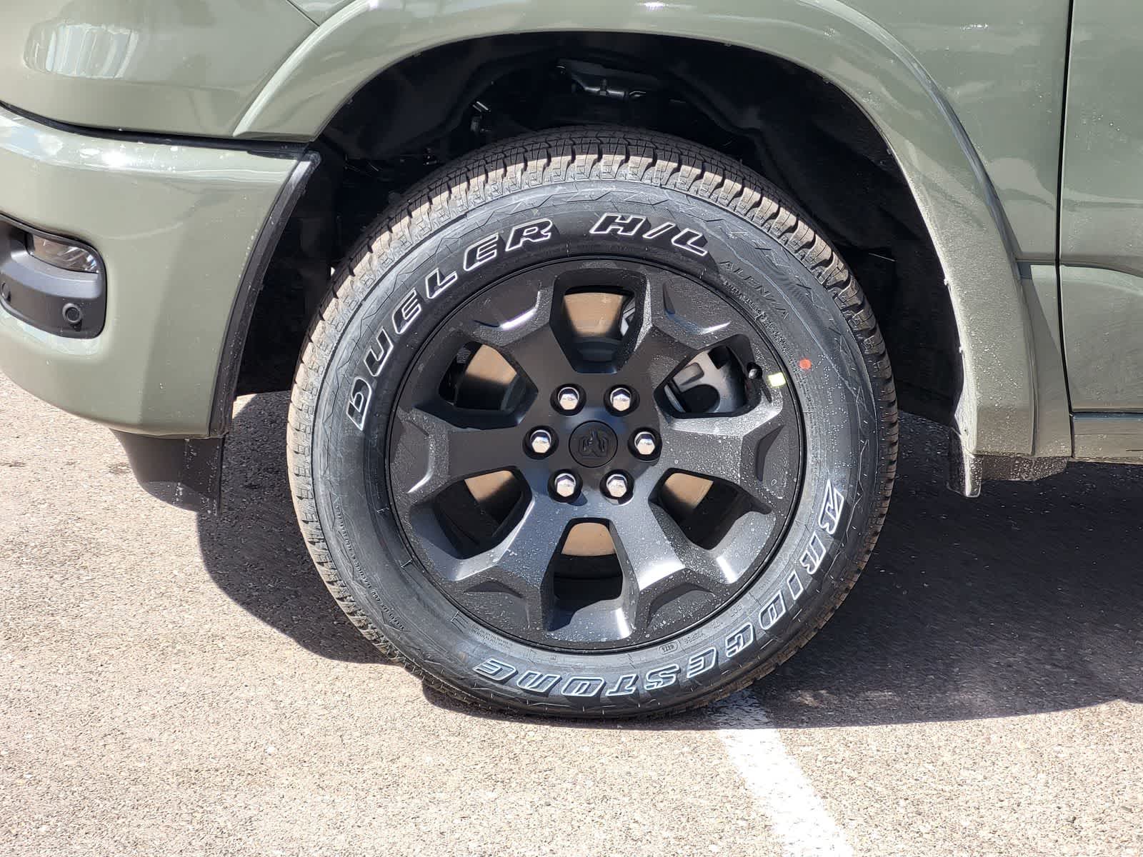 Thumbnail: 2026 RAM 1500 - 7