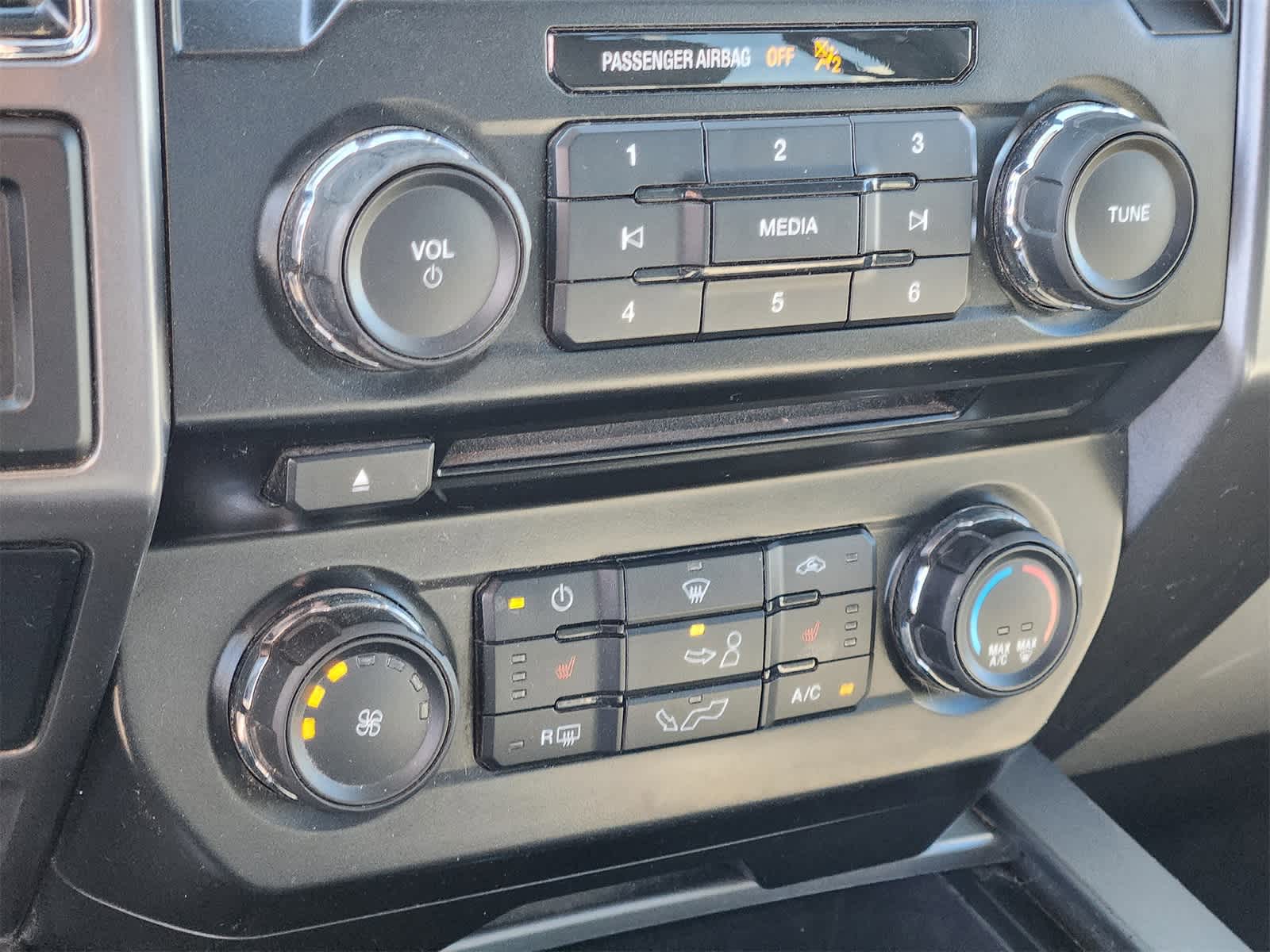 Thumbnail: 2017 Ford F-150 - 23