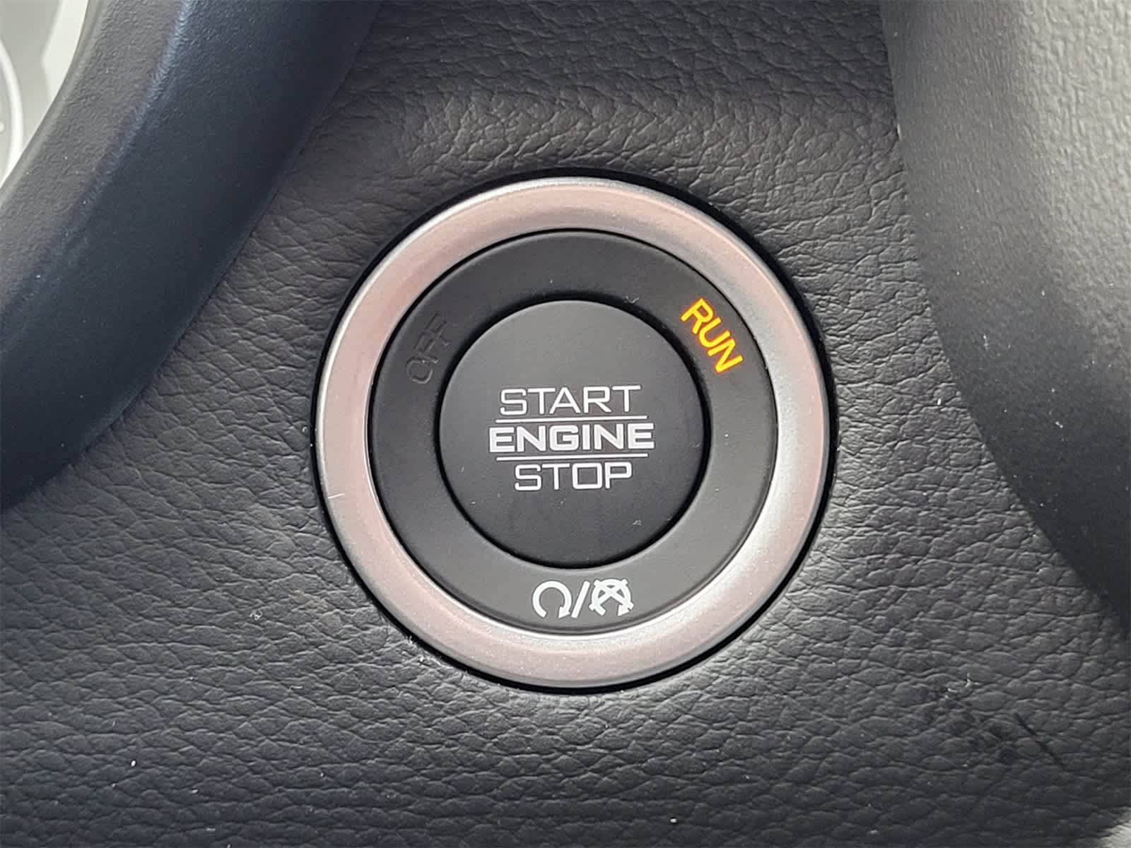 Thumbnail: 2026 RAM 1500 - 15