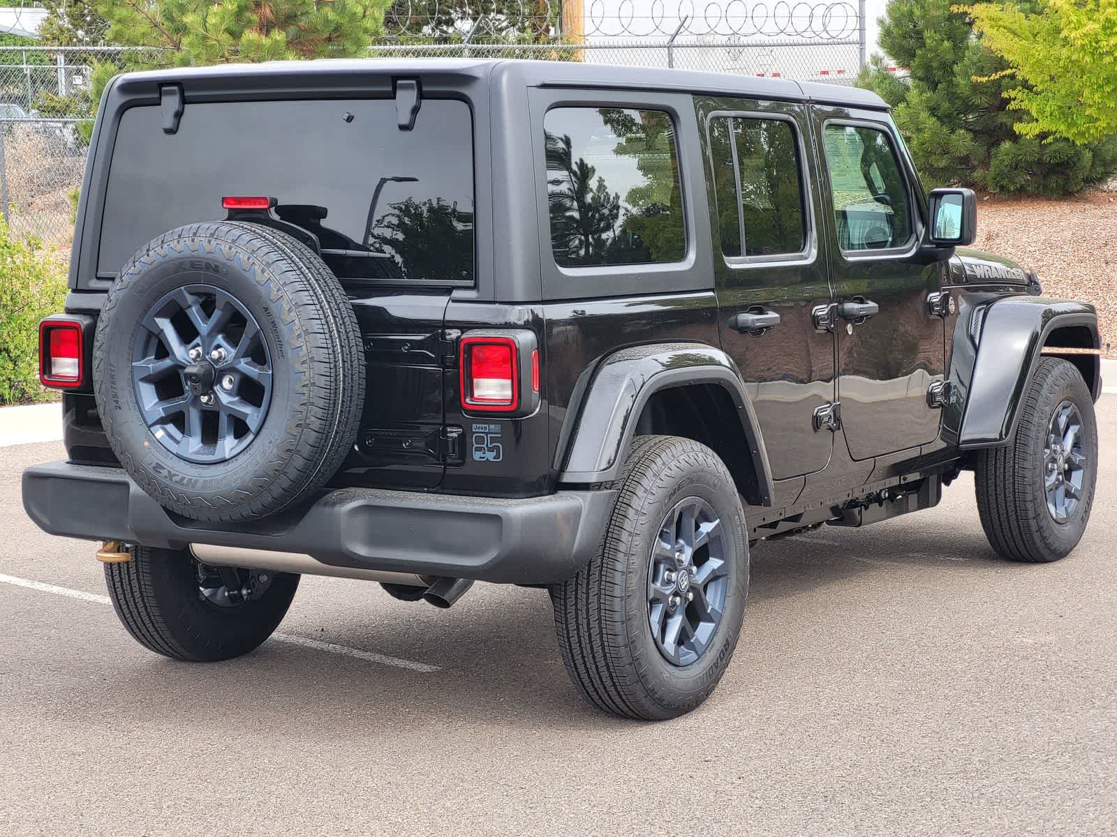 Thumbnail: 2026 Jeep Wrangler - 4