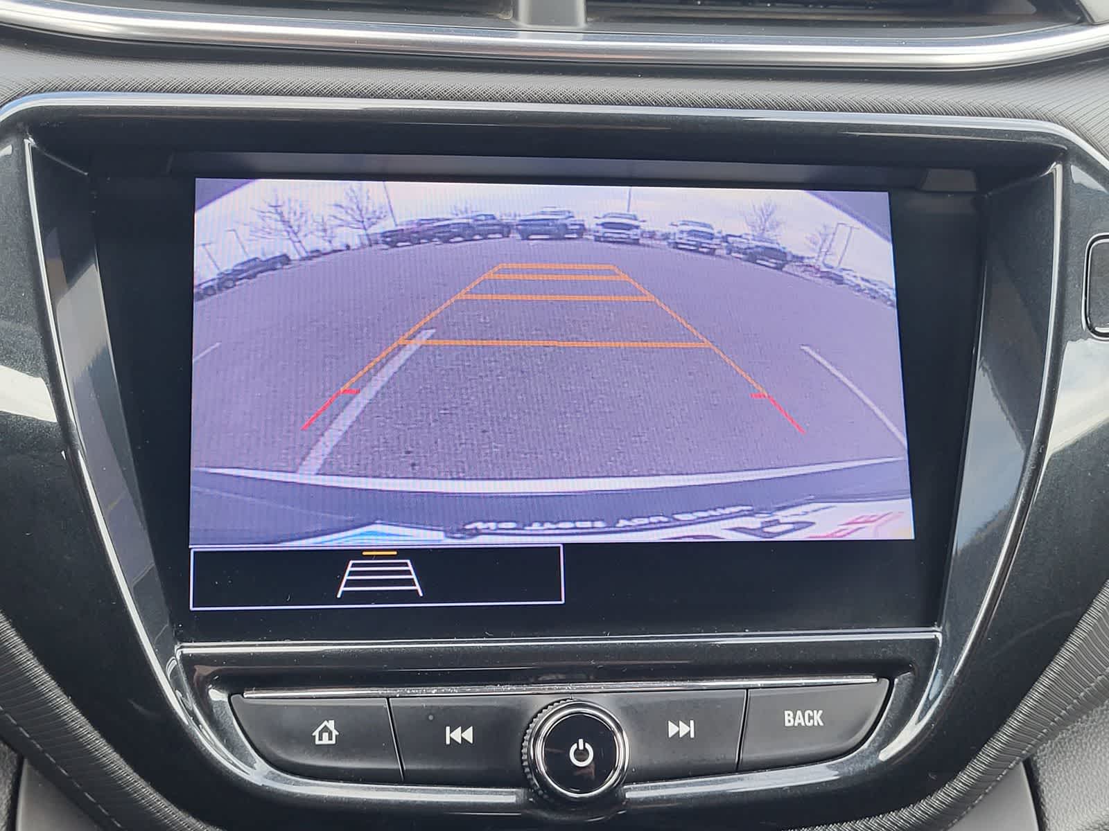 Thumbnail: 2023 Chevrolet TrailBlazer - 17