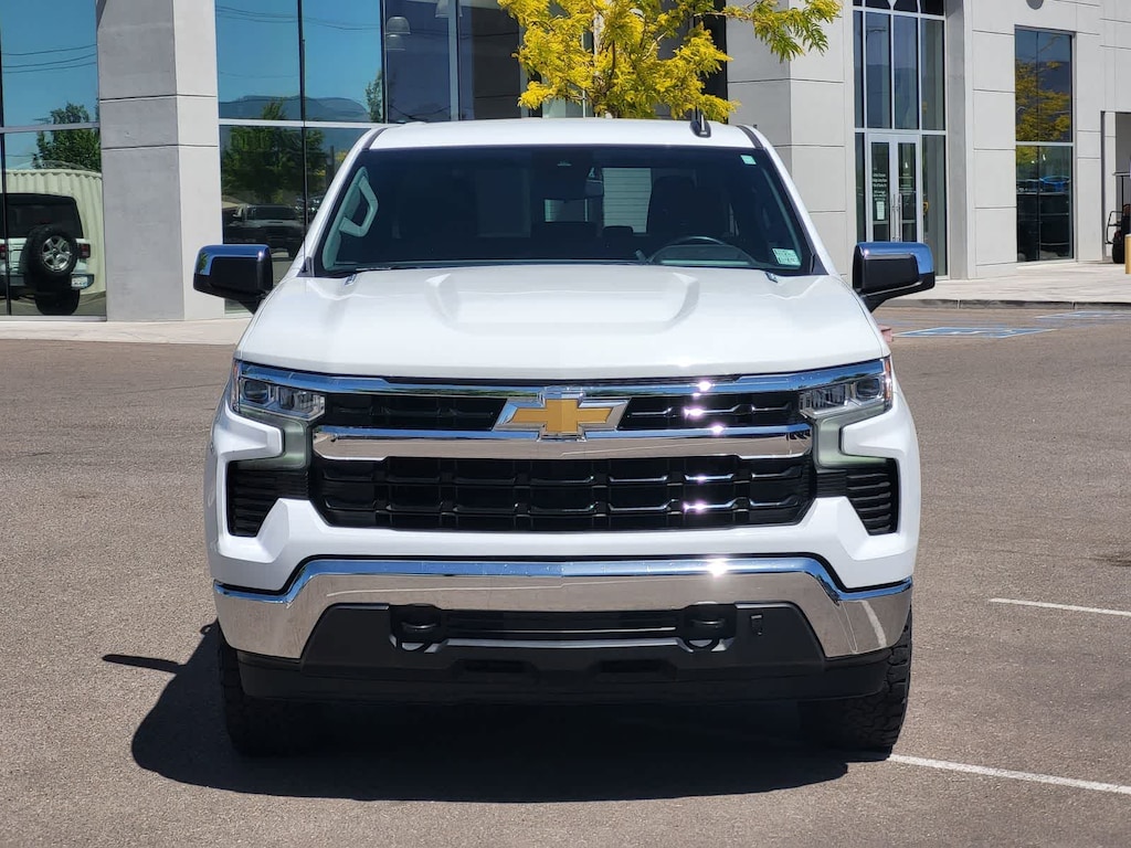 Used 2022 Chevrolet Silverado 1500 LT w/1LT Truck Crew Cab