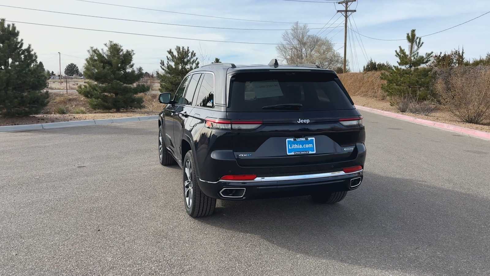 2024 Jeep Grand Cherokee Overland 4xe 8