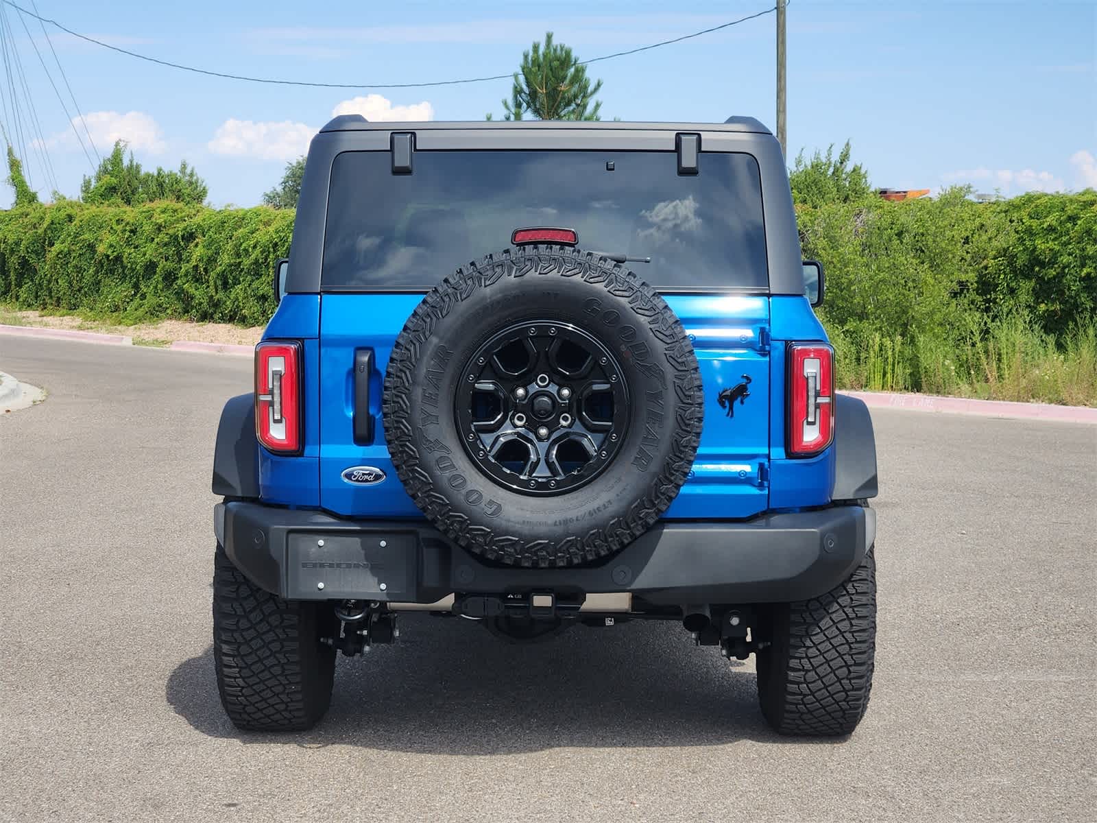 Thumbnail: 2022 Ford Bronco - 6