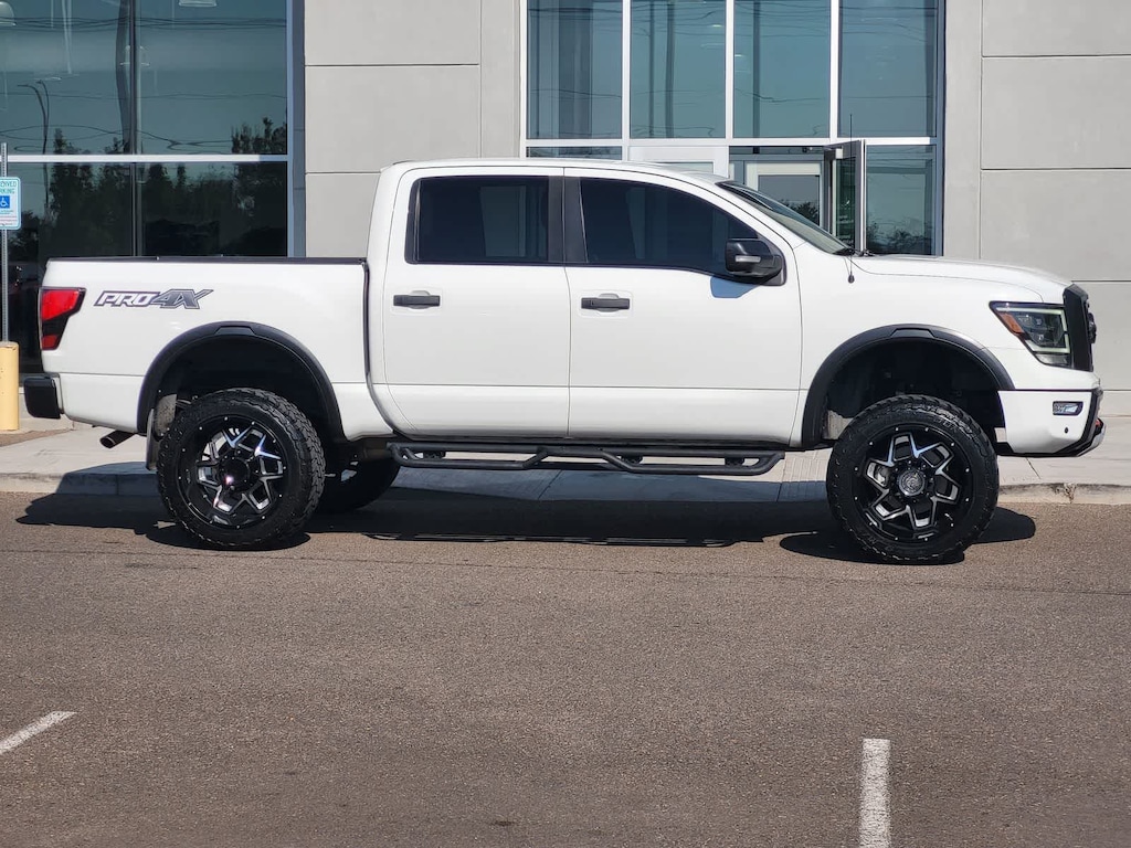 Used 2021 Nissan Titan PRO-4X Truck Crew Cab
