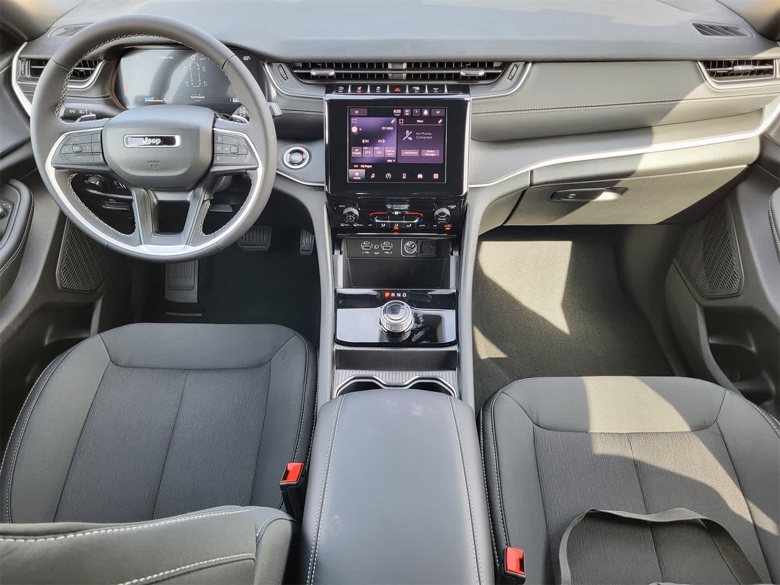 Thumbnail: 2025 Jeep Grand Cherokee L - 19