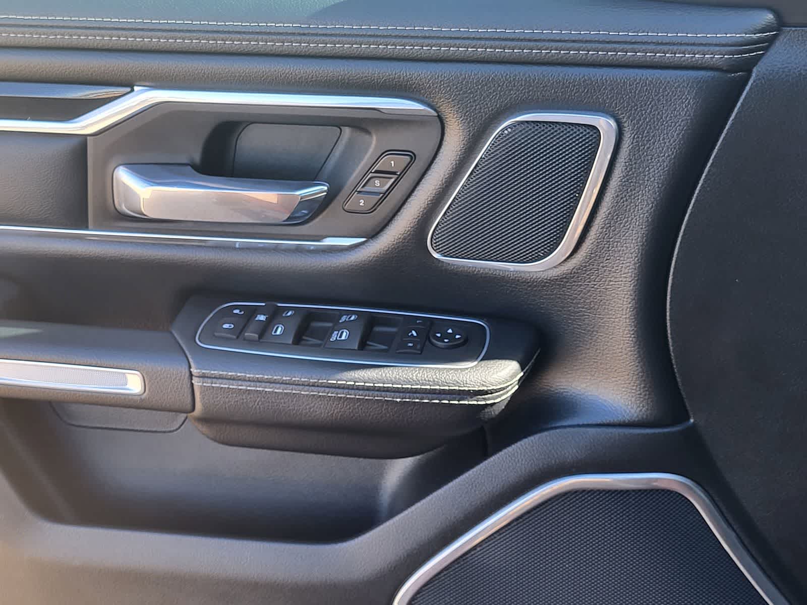 Thumbnail: 2022 RAM 1500 - 13