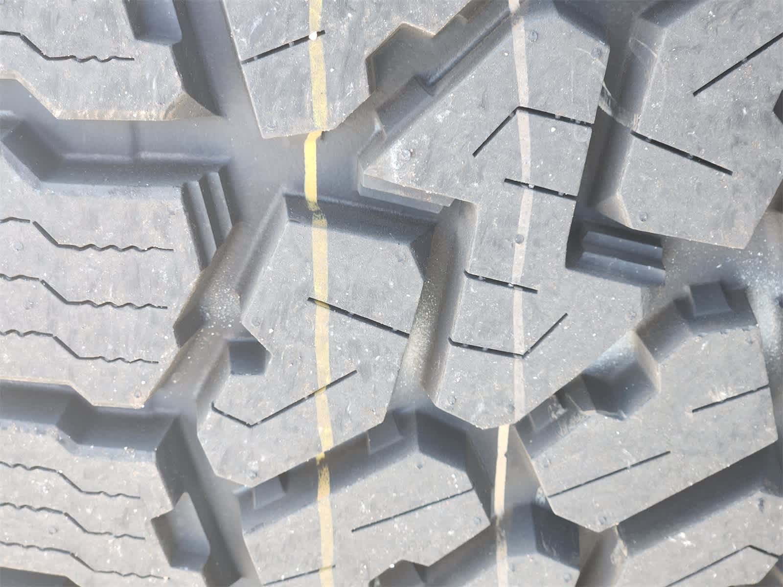 Thumbnail: 2025 Jeep Gladiator - 11