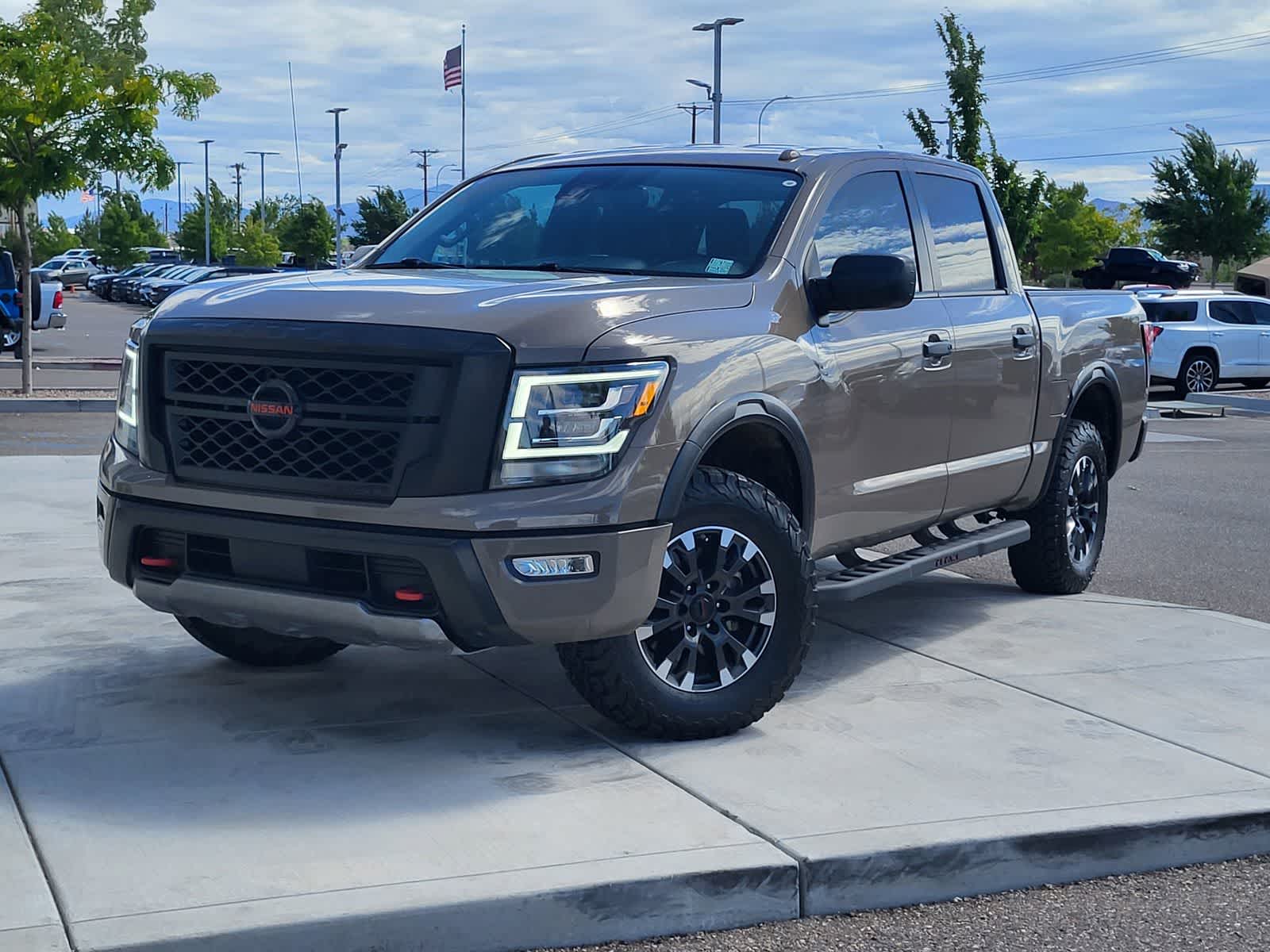 2021 Nissan Titan PRO-4X 4X4 Crew Cab's photo
