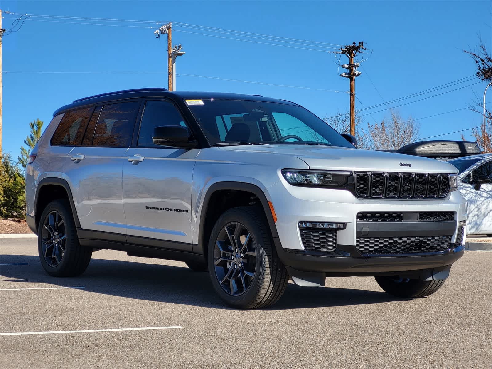 Thumbnail: 2025 Jeep Grand Cherokee L - 2