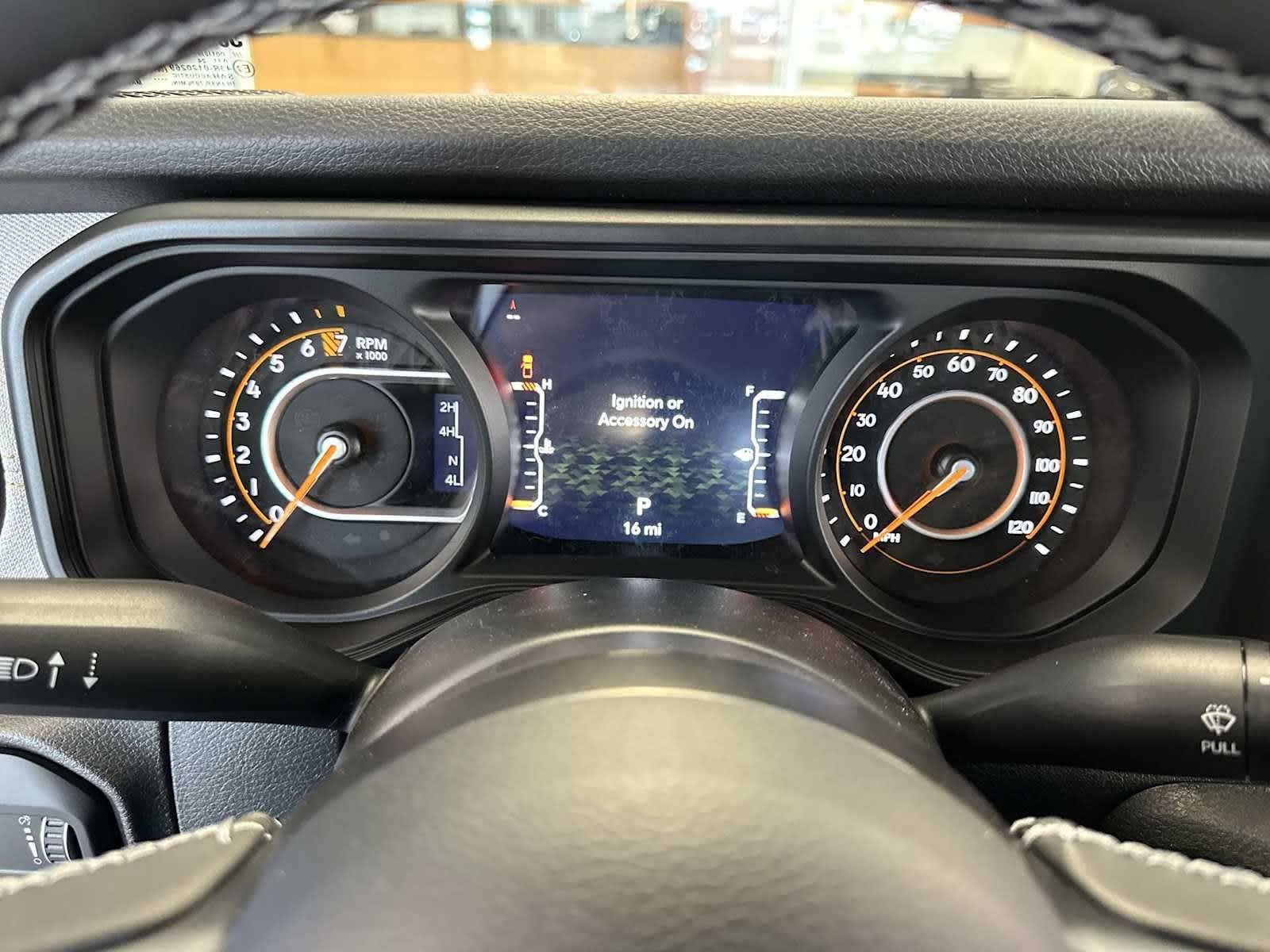 Thumbnail: 2025 Jeep Gladiator - 27