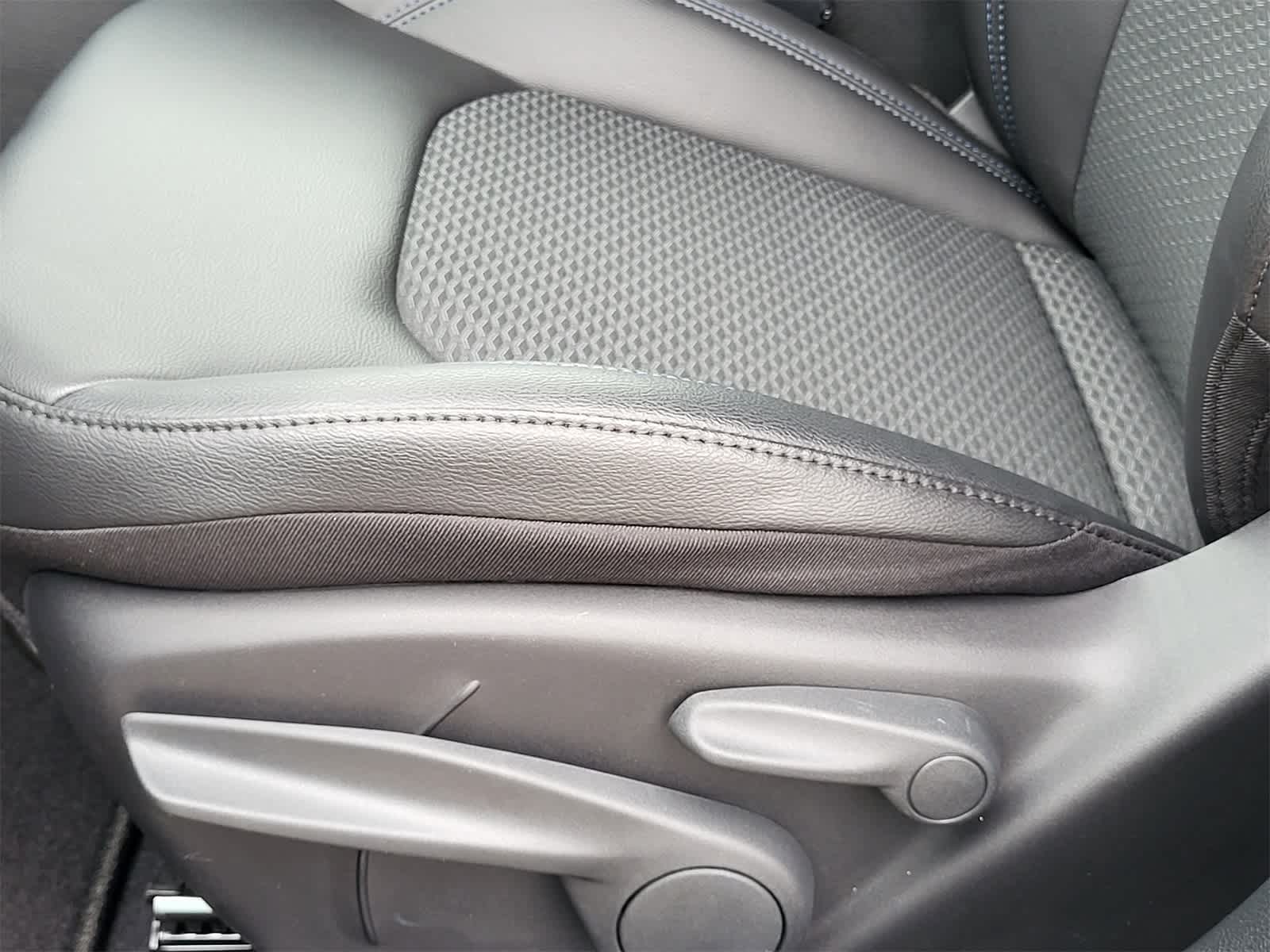 Thumbnail: 2026 Jeep Compass - 11