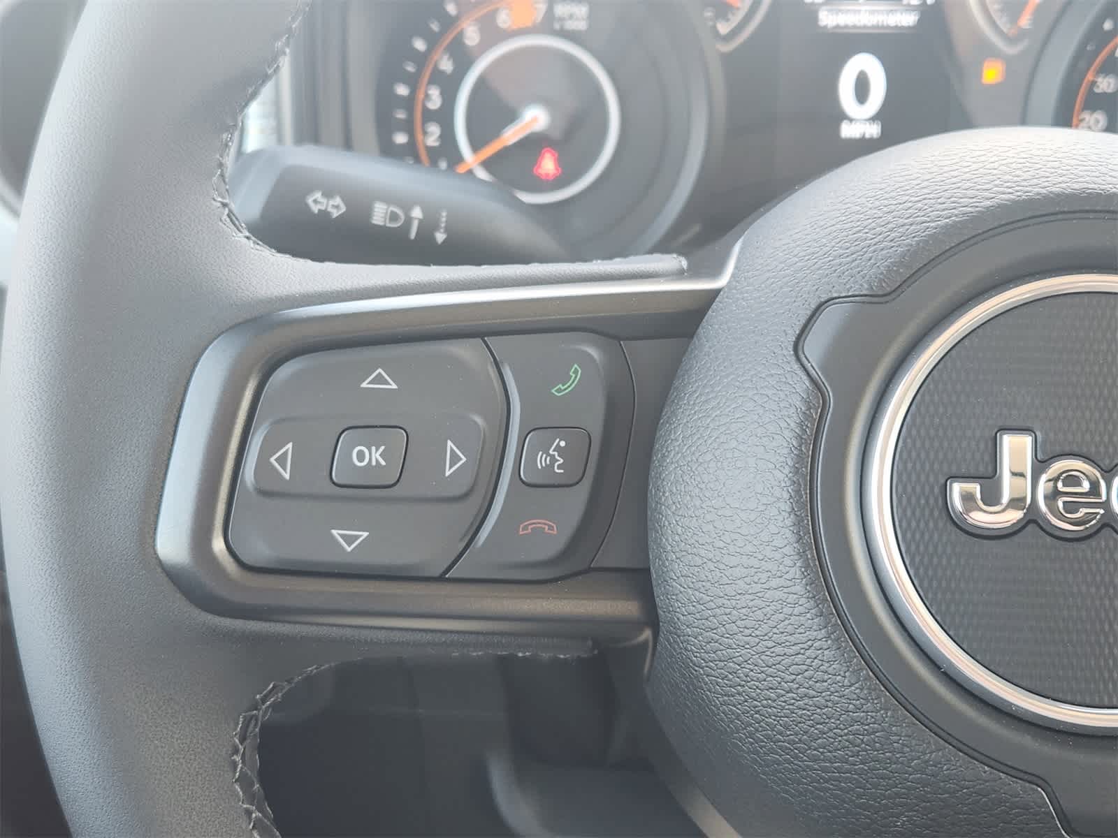 Thumbnail: 2025 Jeep Wrangler - 23