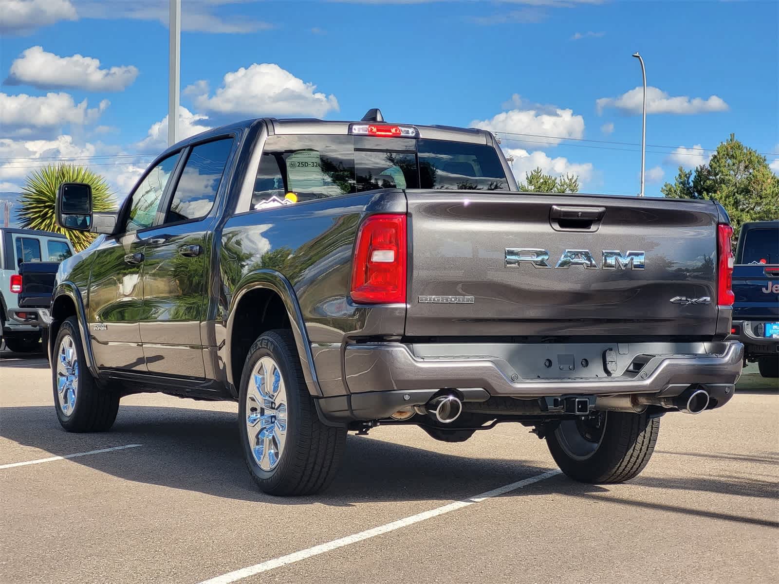 Thumbnail: 2026 RAM 1500 - 4