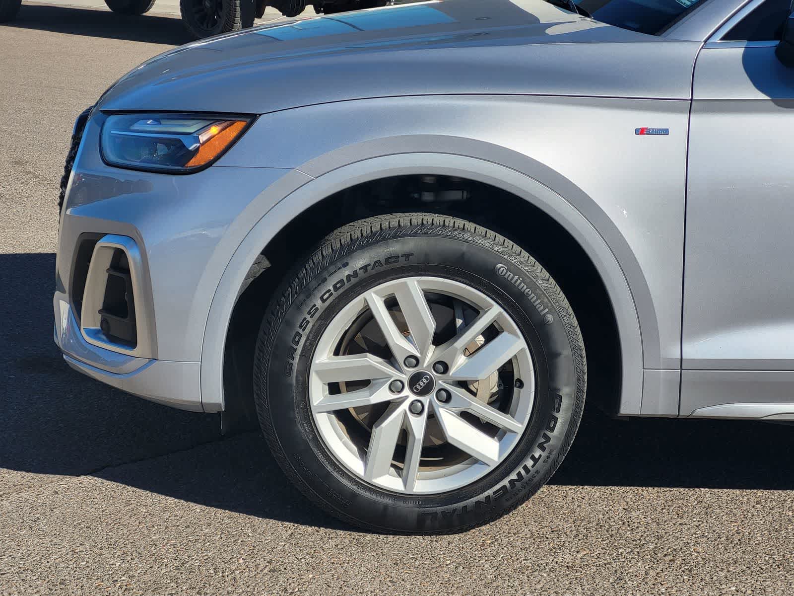 Thumbnail: 2022 Audi Q5 - 10