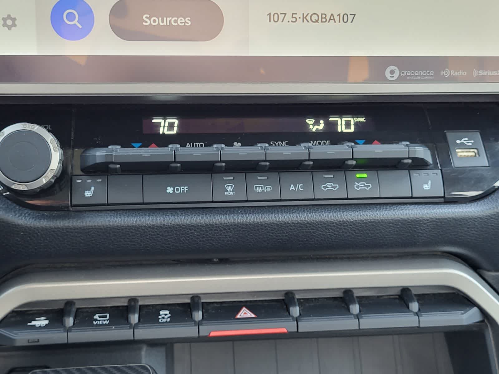 Thumbnail: 2024 Toyota Tundra - 21