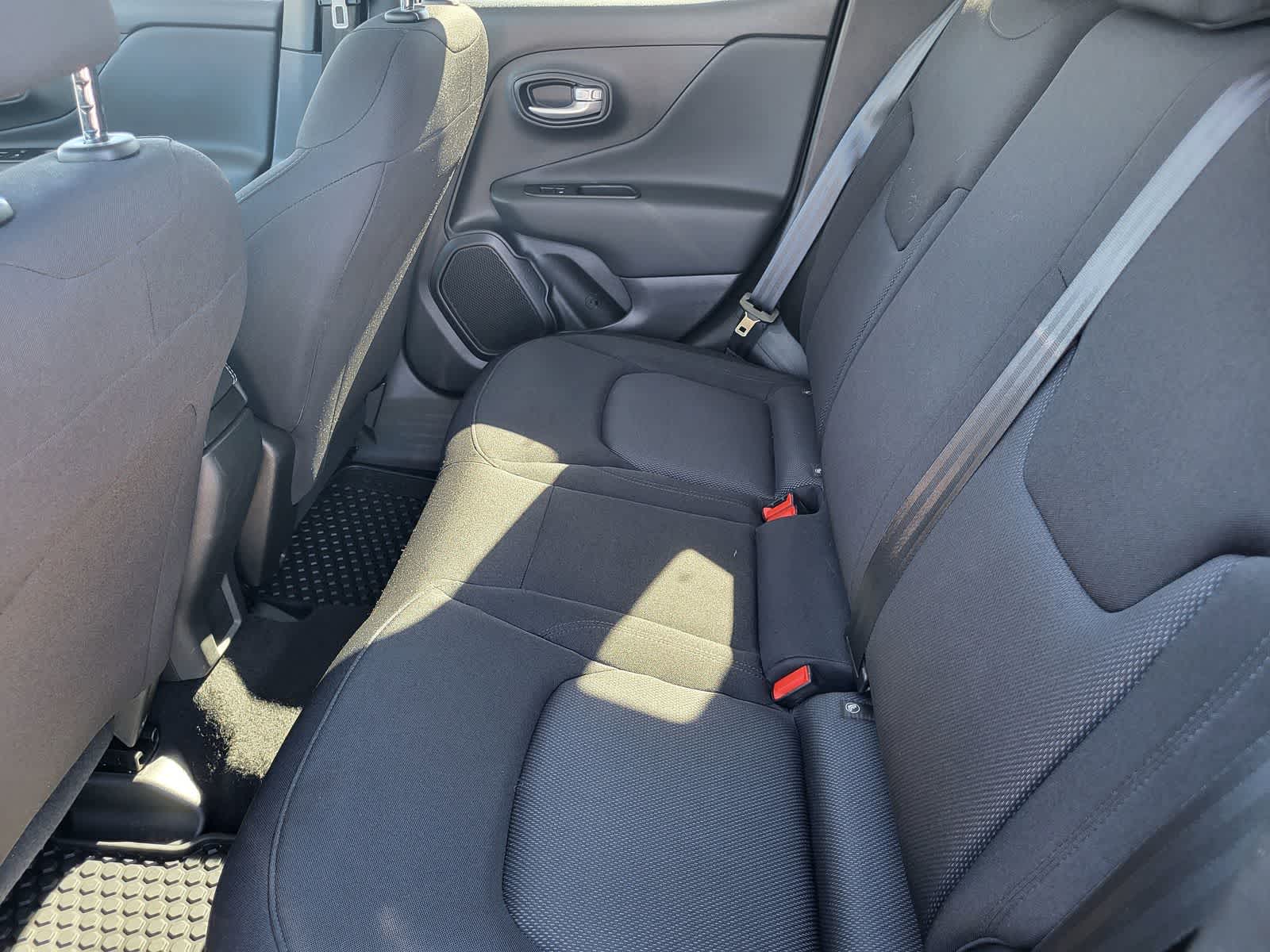 Thumbnail: 2023 Jeep Renegade - 28