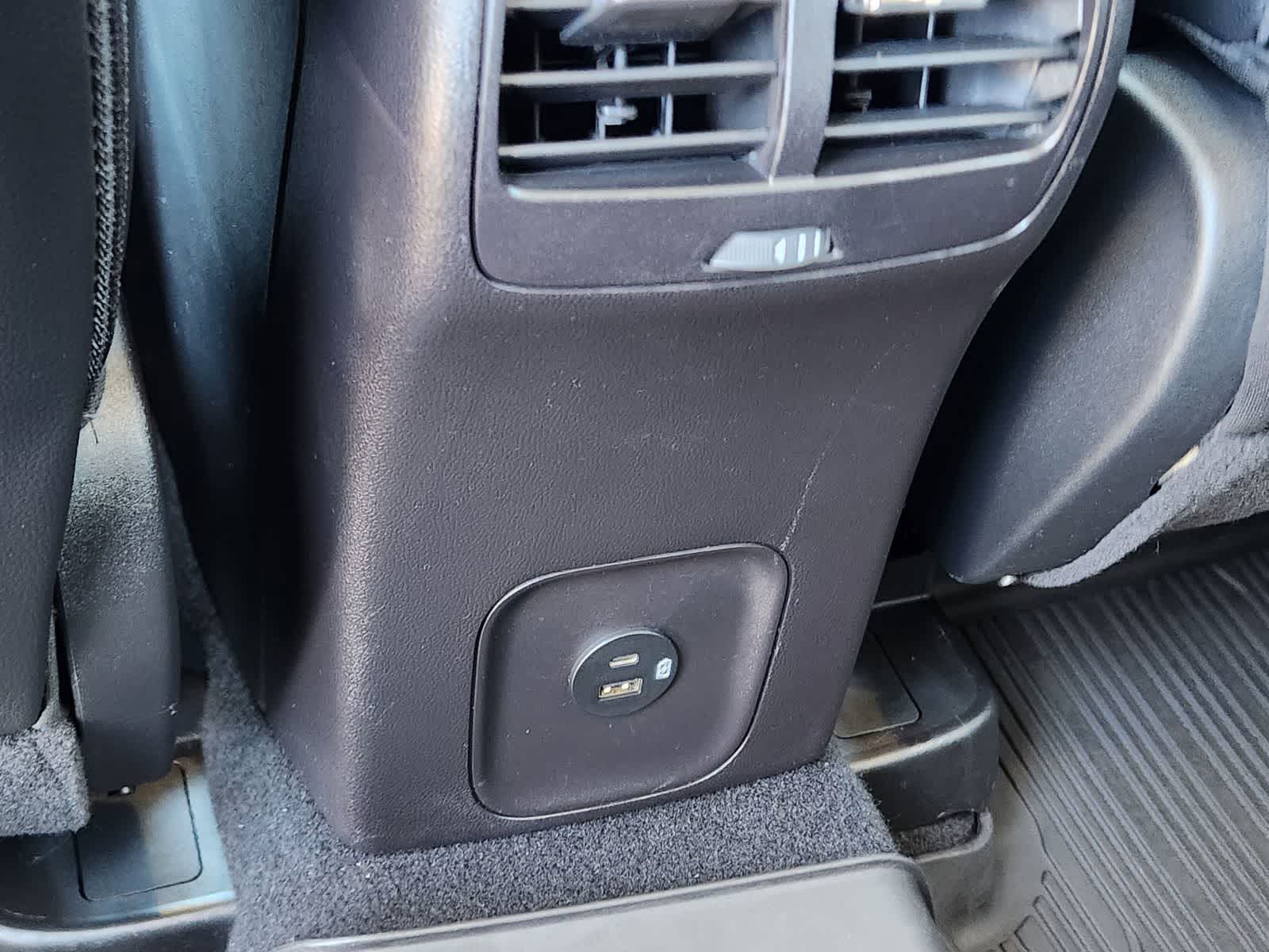 Thumbnail: 2021 Ford Escape - 26