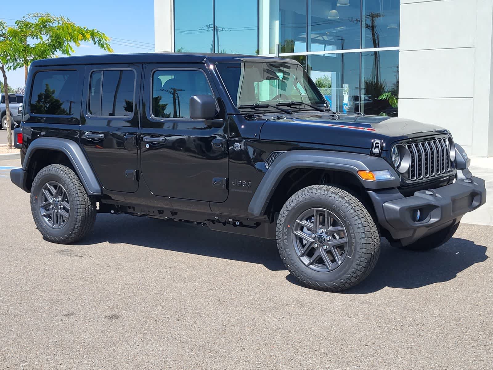 Thumbnail: 2026 Jeep Wrangler - 3