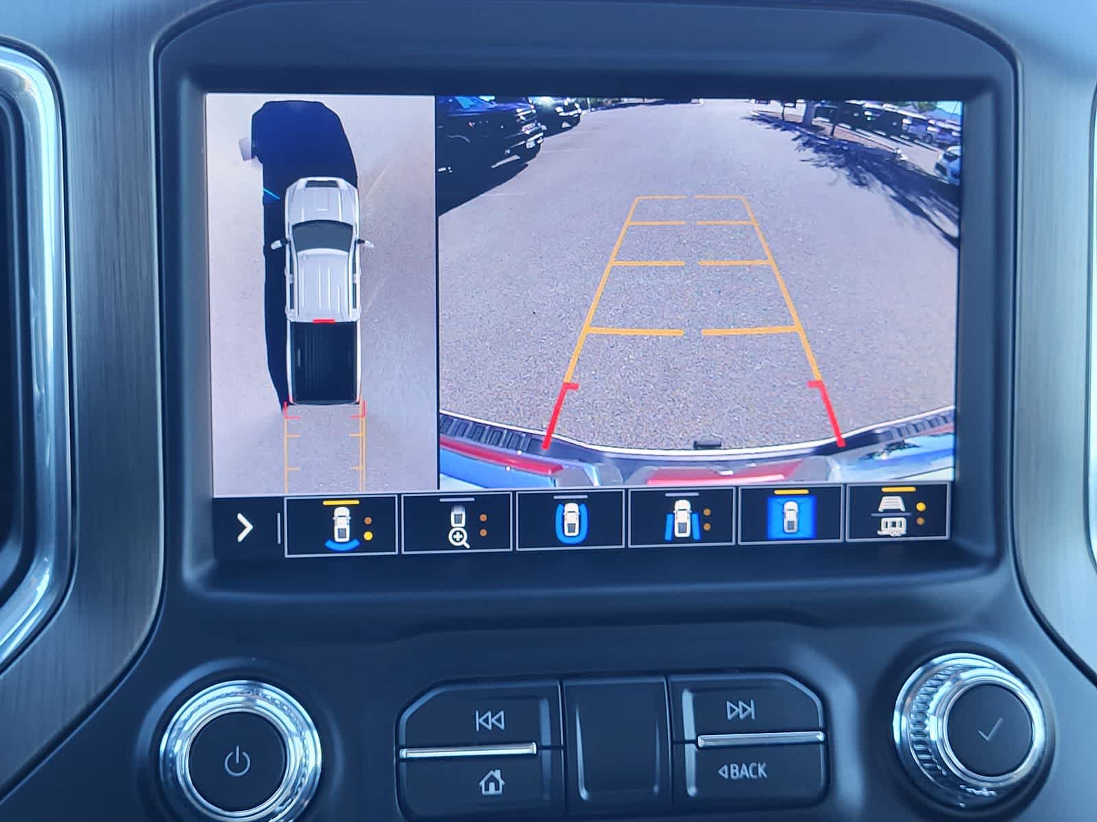 Thumbnail: 2022 GMC Sierra 2500 - 22