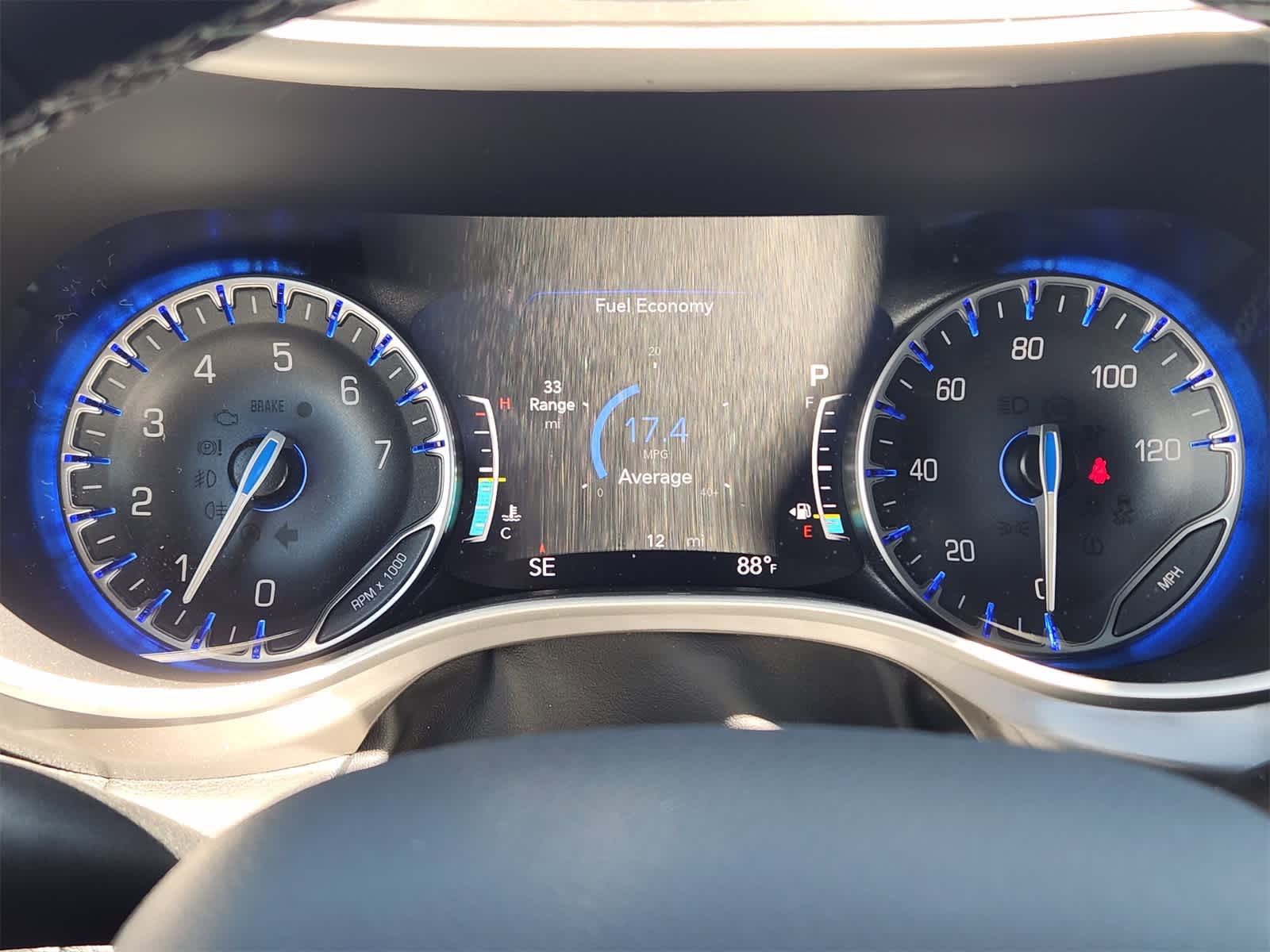 Thumbnail: 2025 Chrysler Pacifica - 13