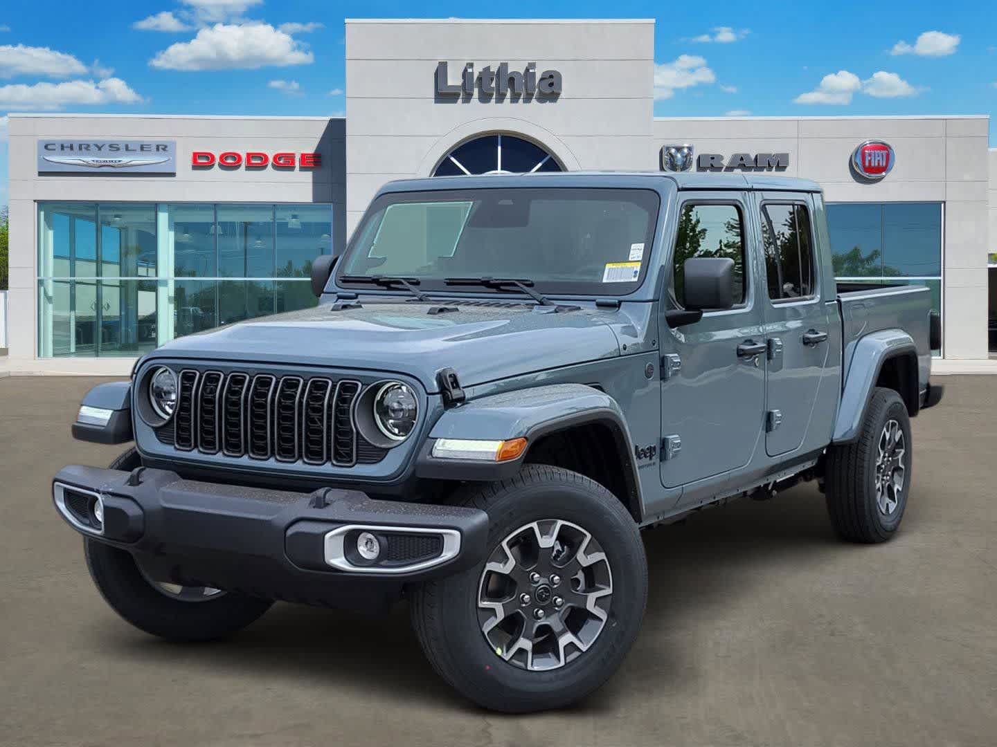 2026 Jeep Gladiator Sahara Auto's photo