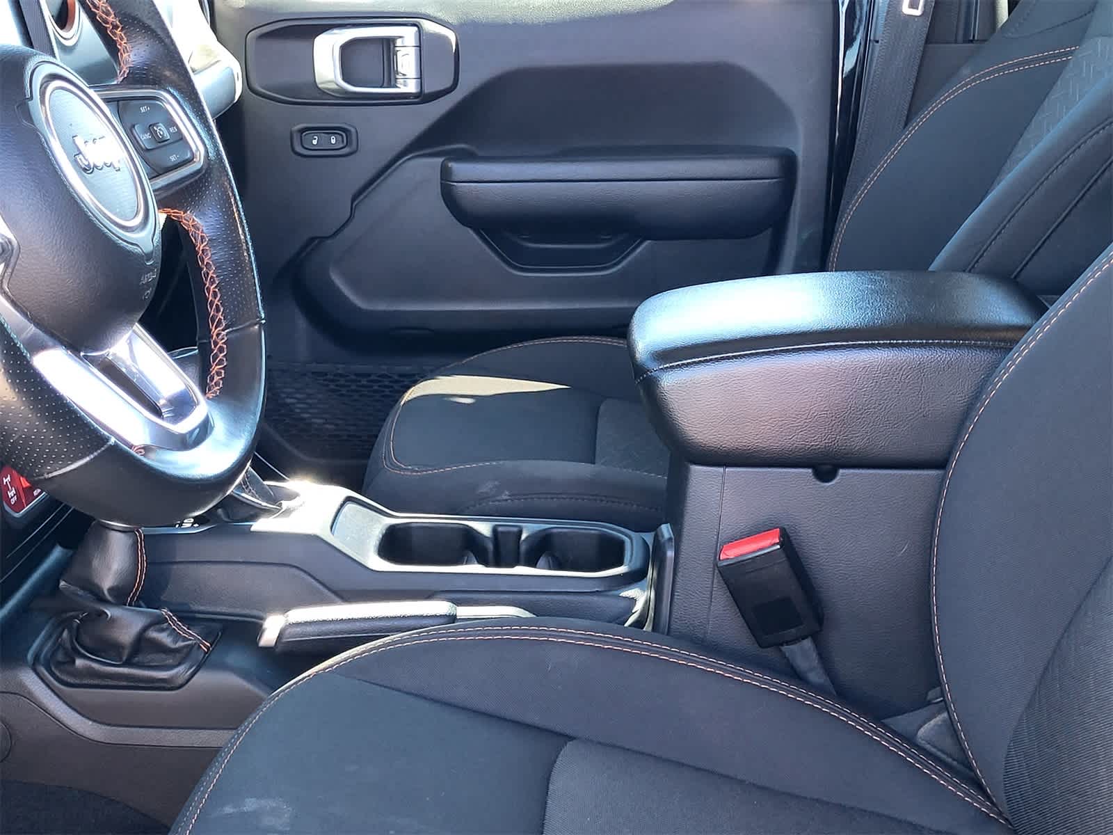 Thumbnail: 2022 Jeep Gladiator - 26