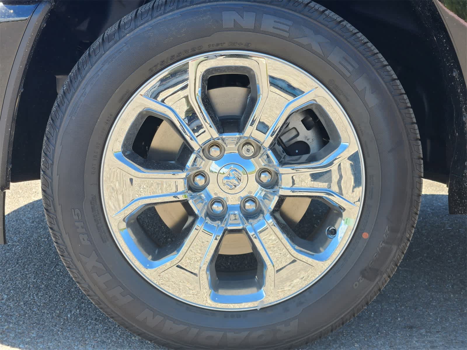 Thumbnail: 2026 RAM 1500 - 10