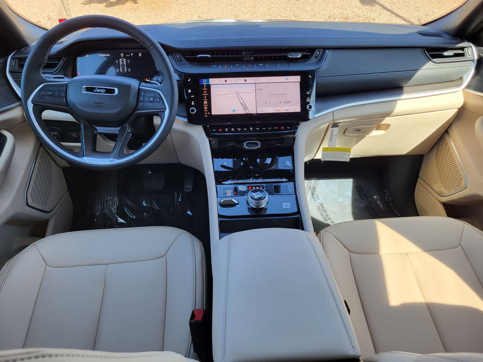 Thumbnail: 2026 Jeep Grand Cherokee - 21