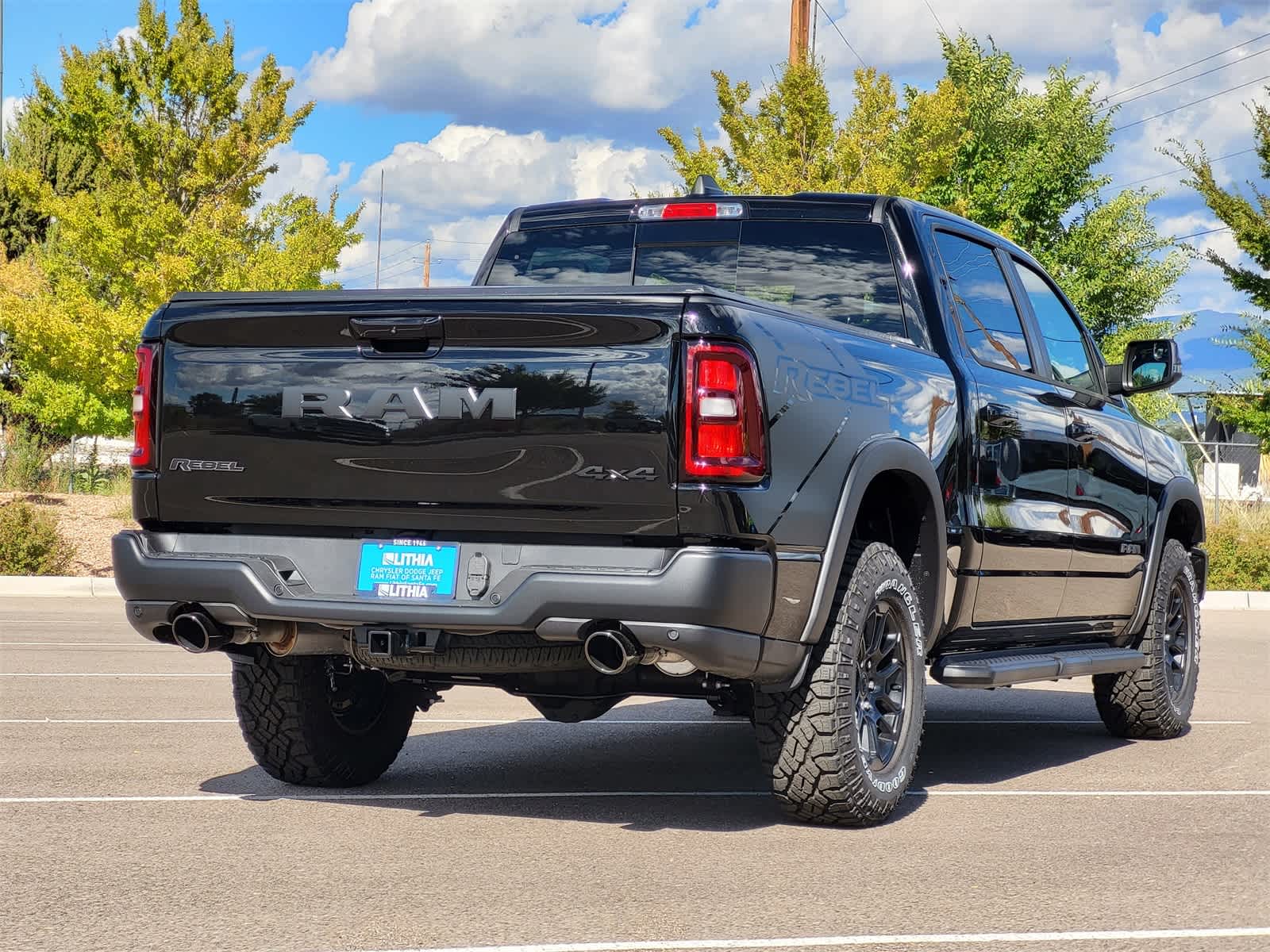 Thumbnail: 2026 RAM 1500 - 3