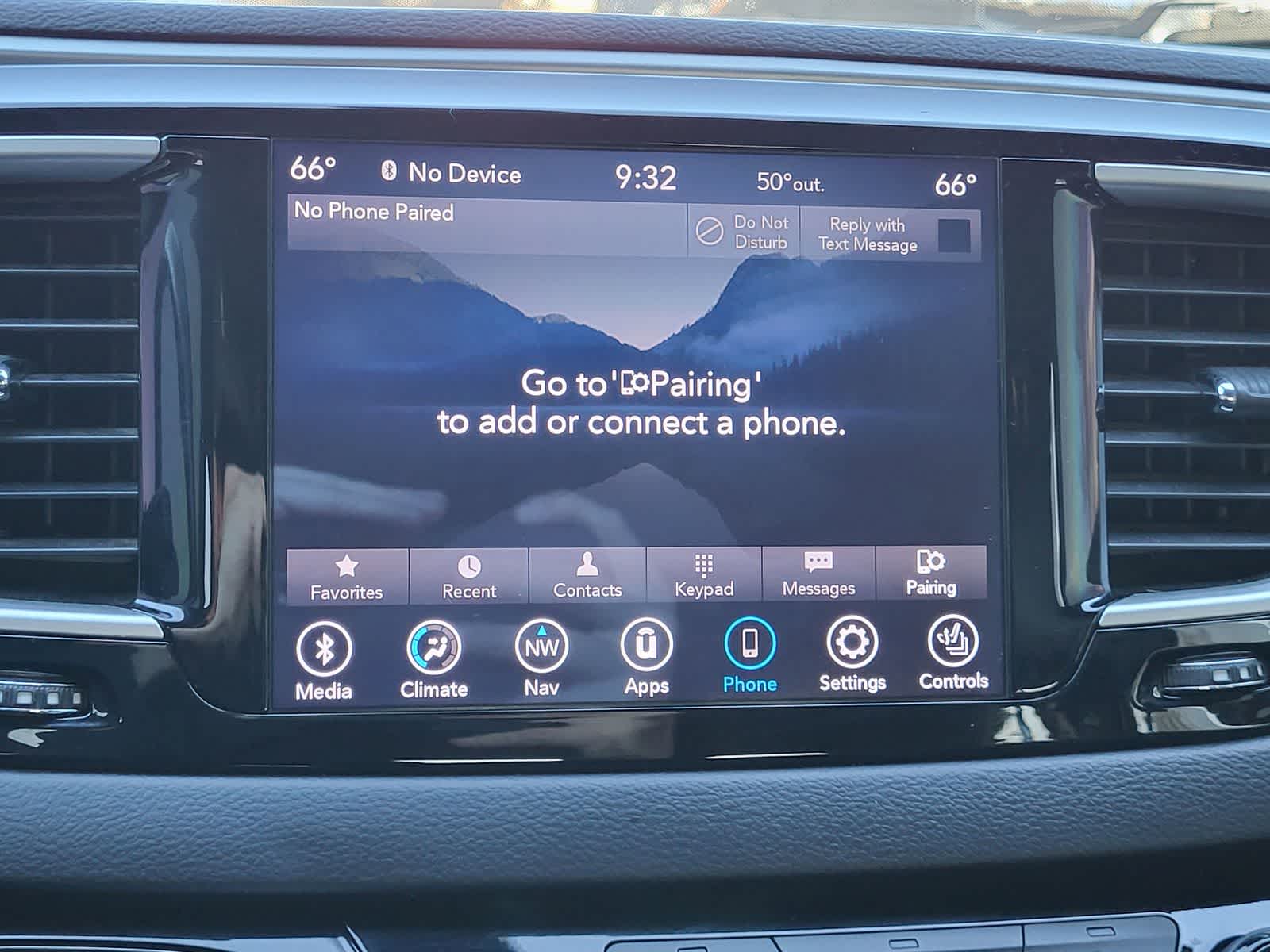 Thumbnail: 2020 Chrysler Pacifica - 20