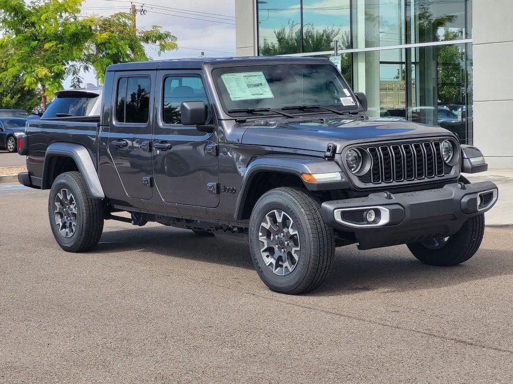 New 2026 Jeep Gladiator Sahara Pickup