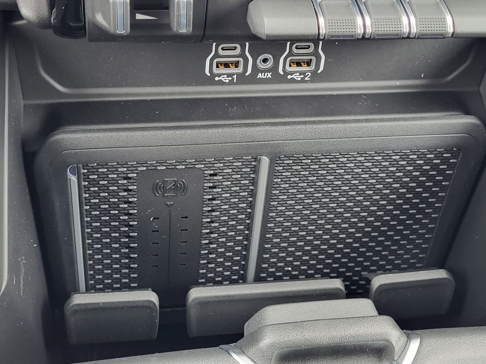 Thumbnail: 2026 RAM 1500 - 18