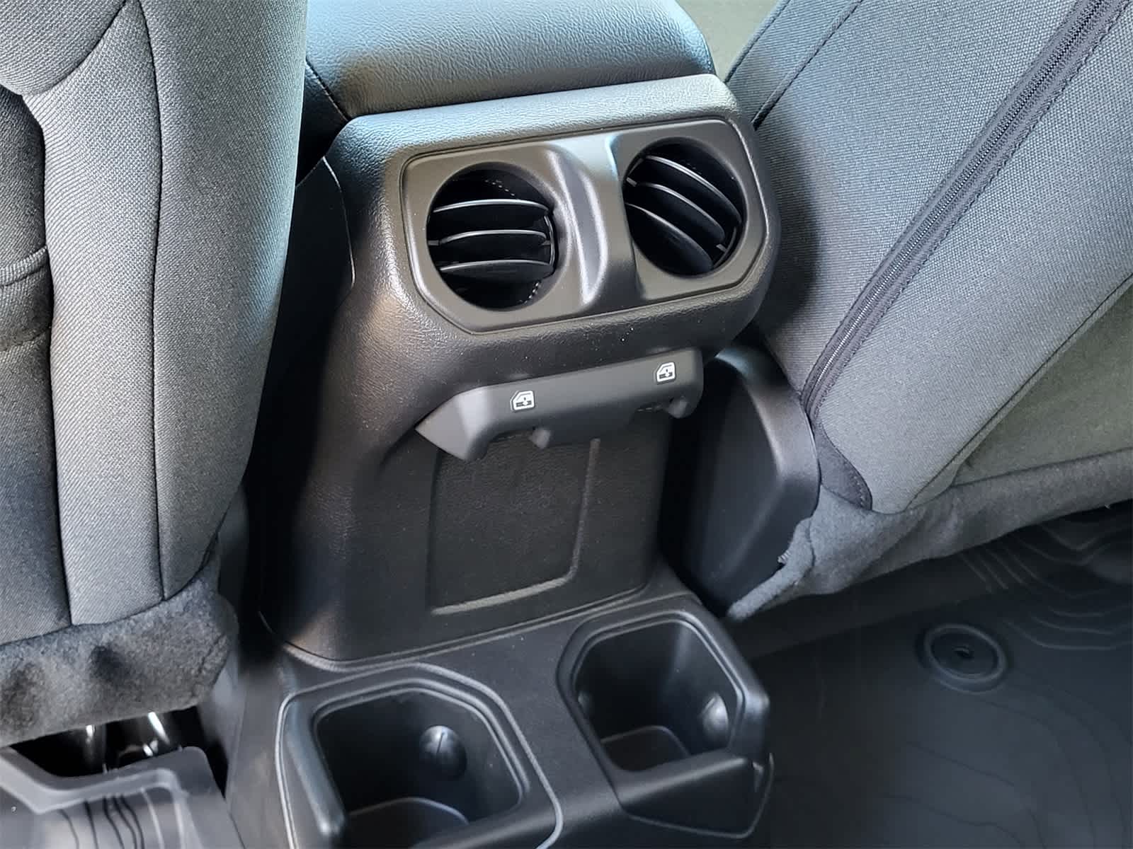 Thumbnail: 2026 Jeep Wrangler - 19