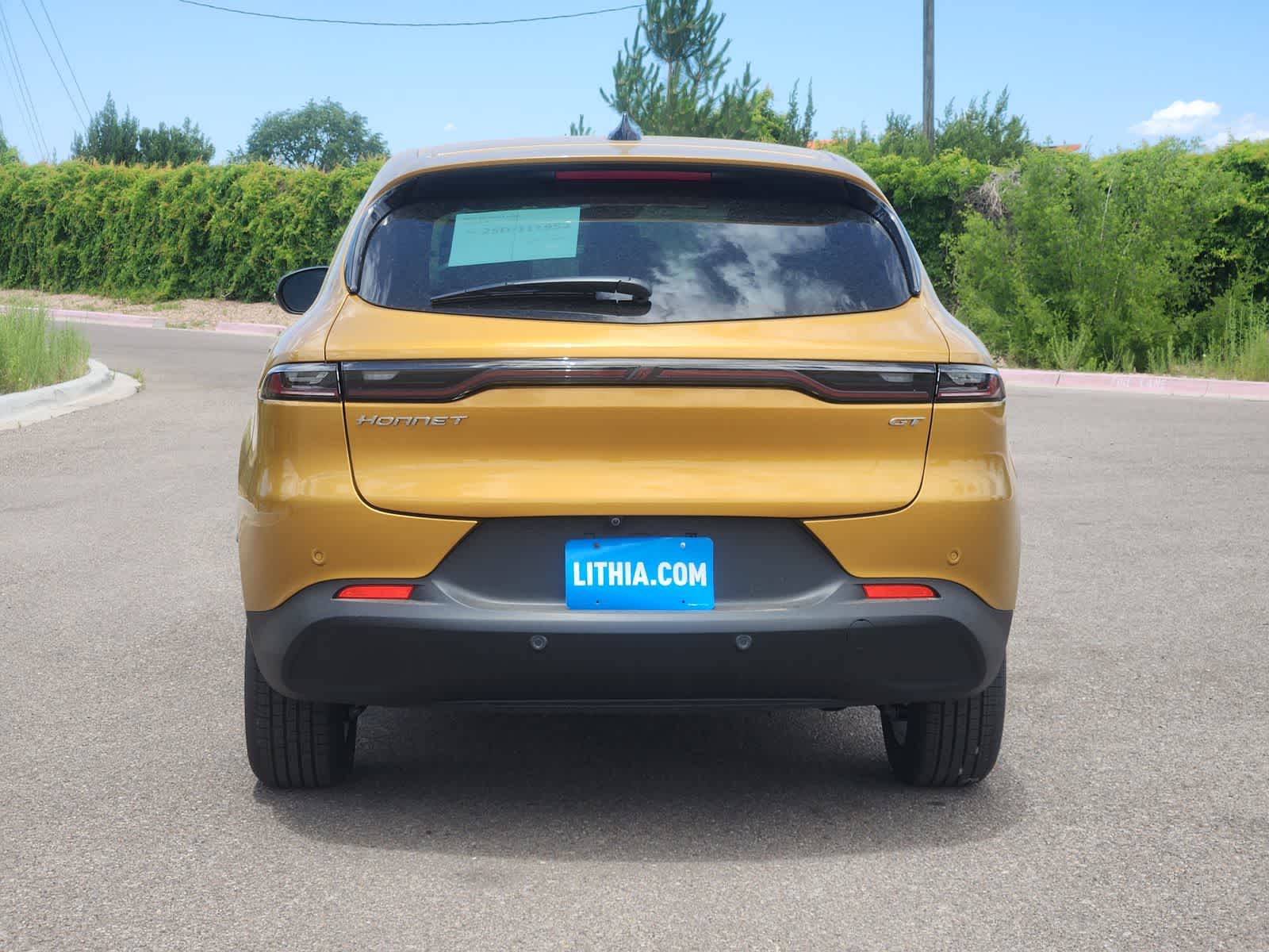 2025 Dodge Hornet GT - Photo 6