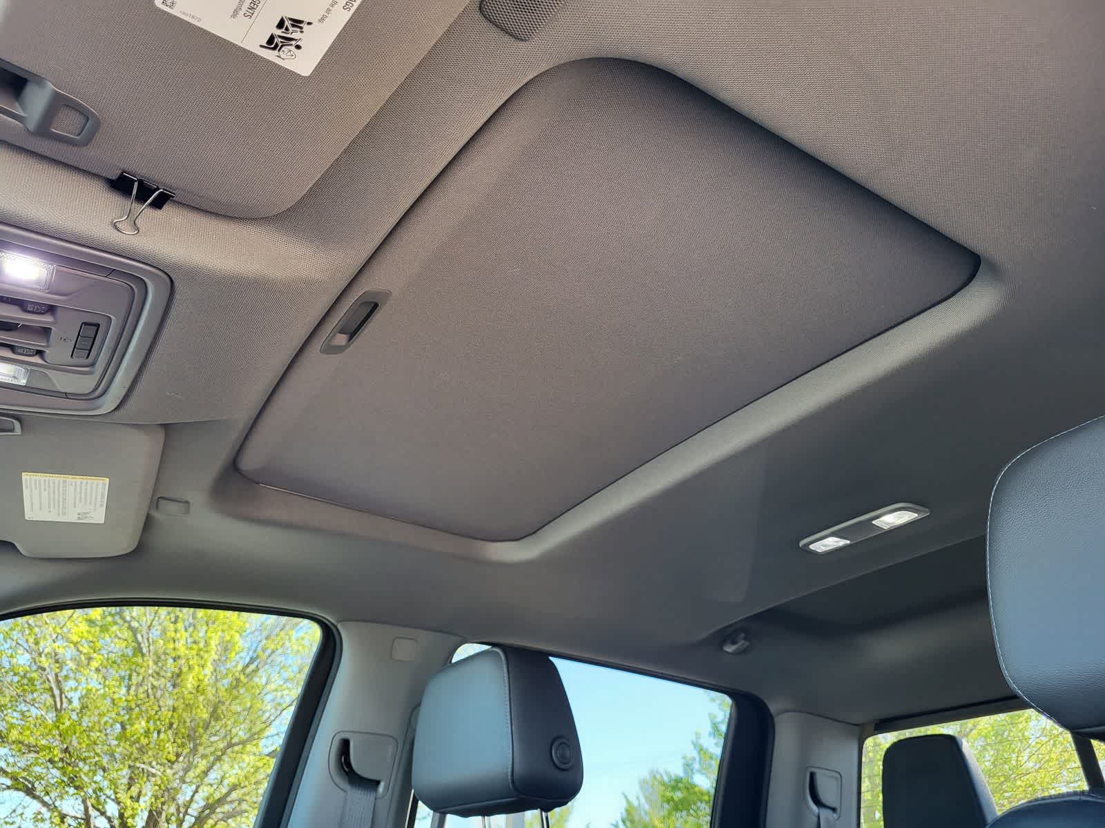 Thumbnail: 2021 Chevrolet Silverado 1500 - 14