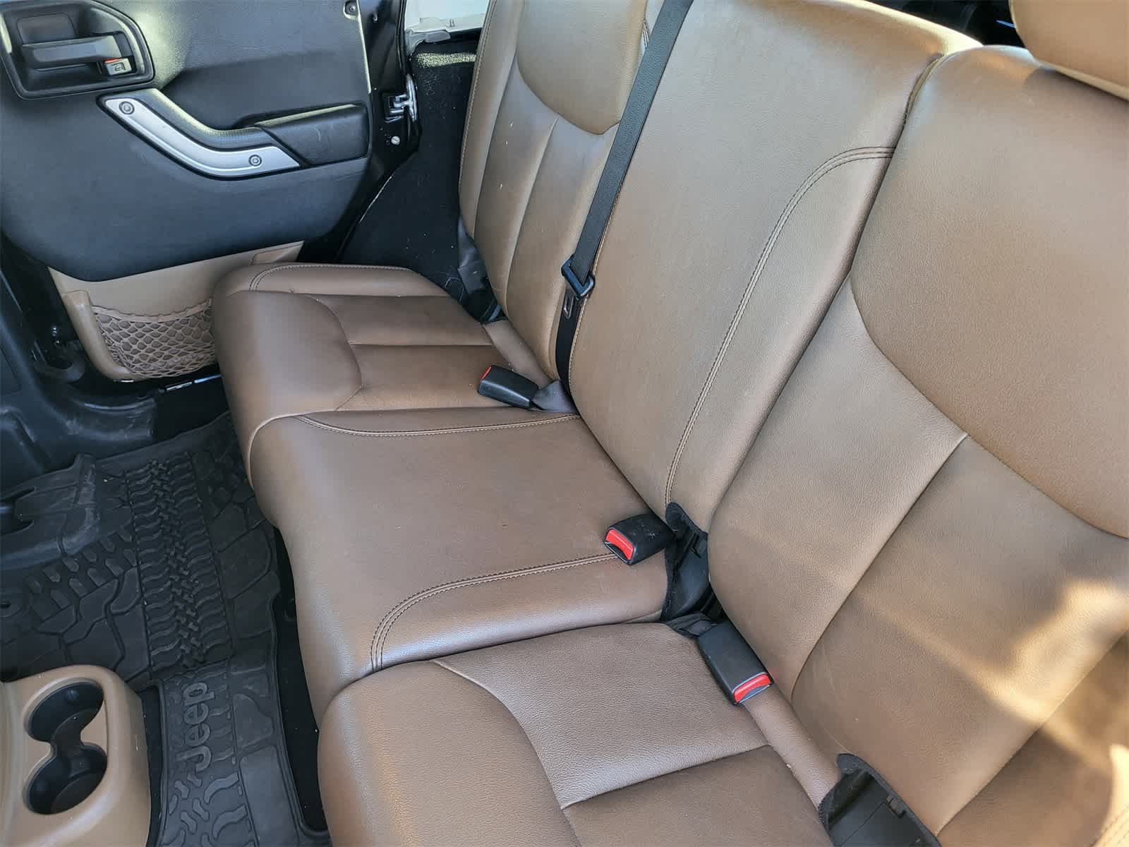 Thumbnail: 2014 Jeep Wrangler - 27