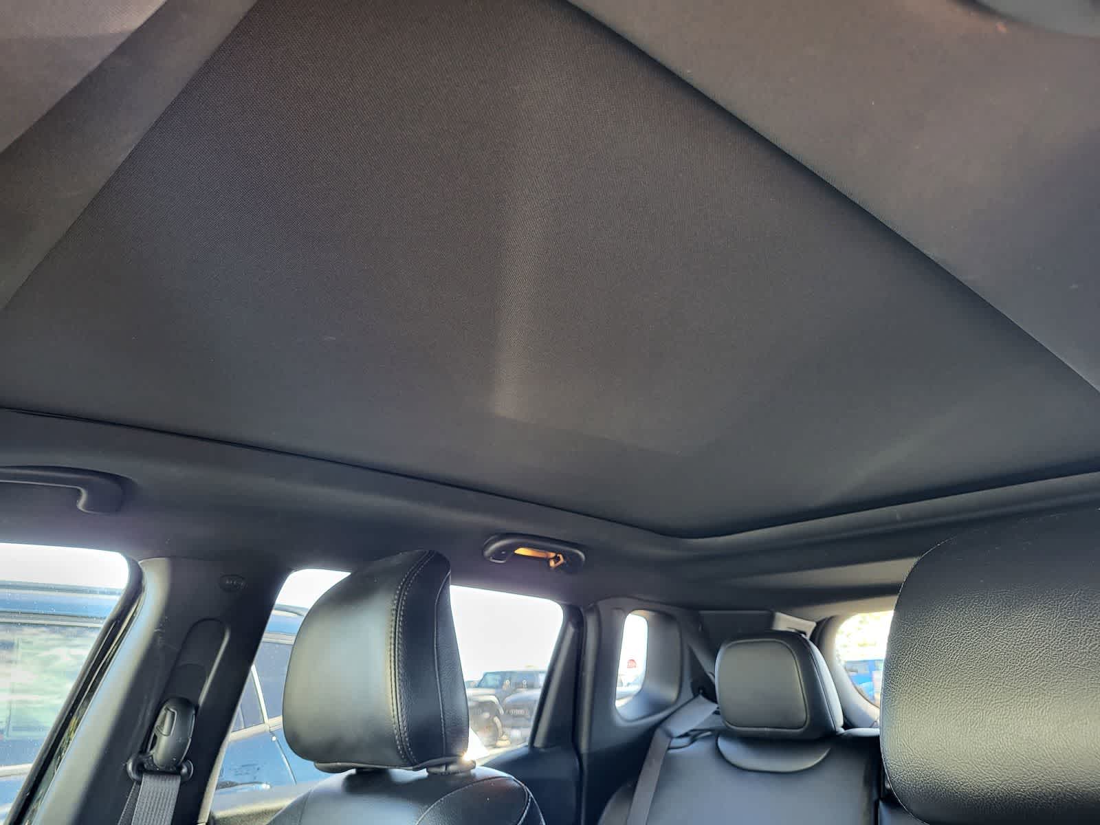 Thumbnail: 2023 Jeep Compass - 14