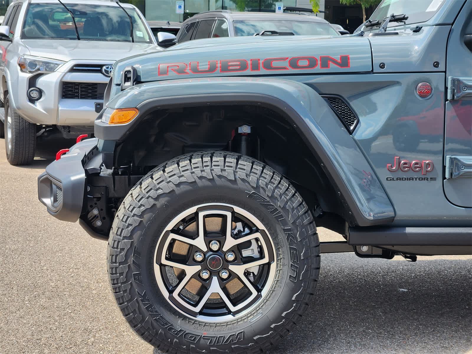 Thumbnail: 2025 Jeep Gladiator - 9