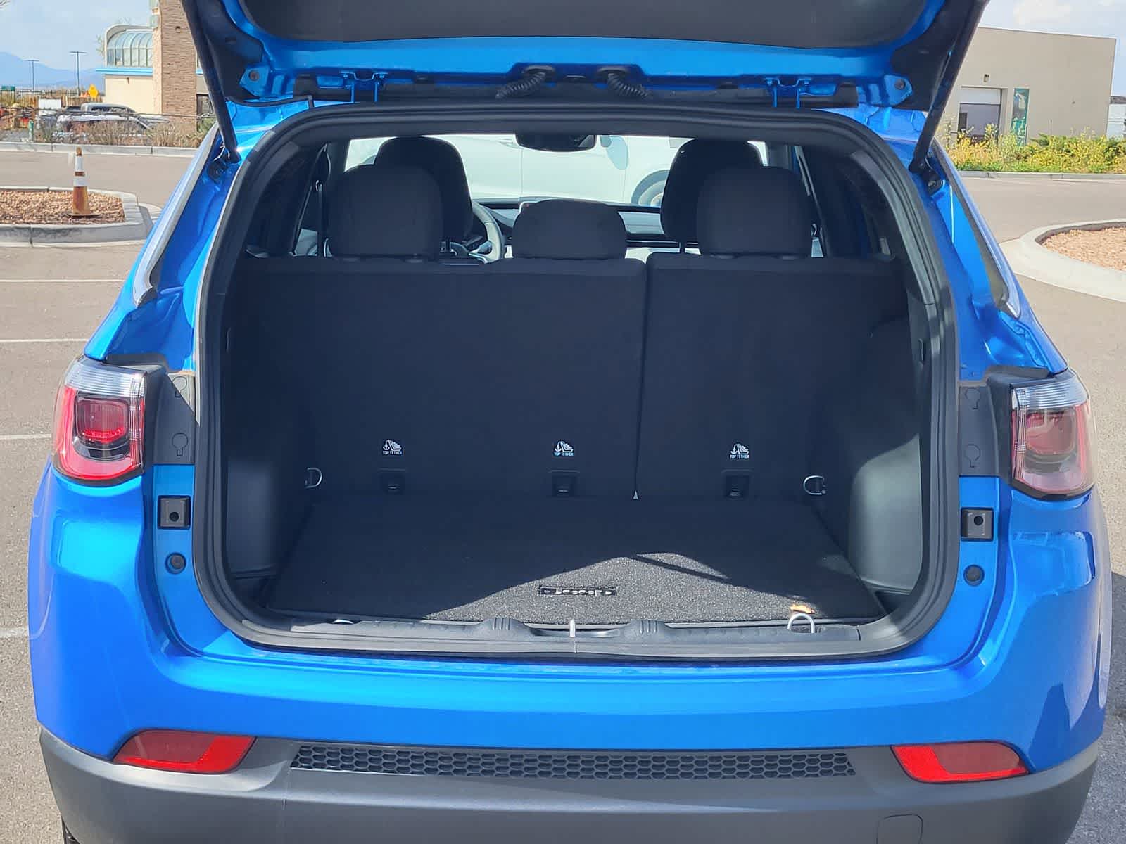 Thumbnail: 2025 Jeep Compass - 28