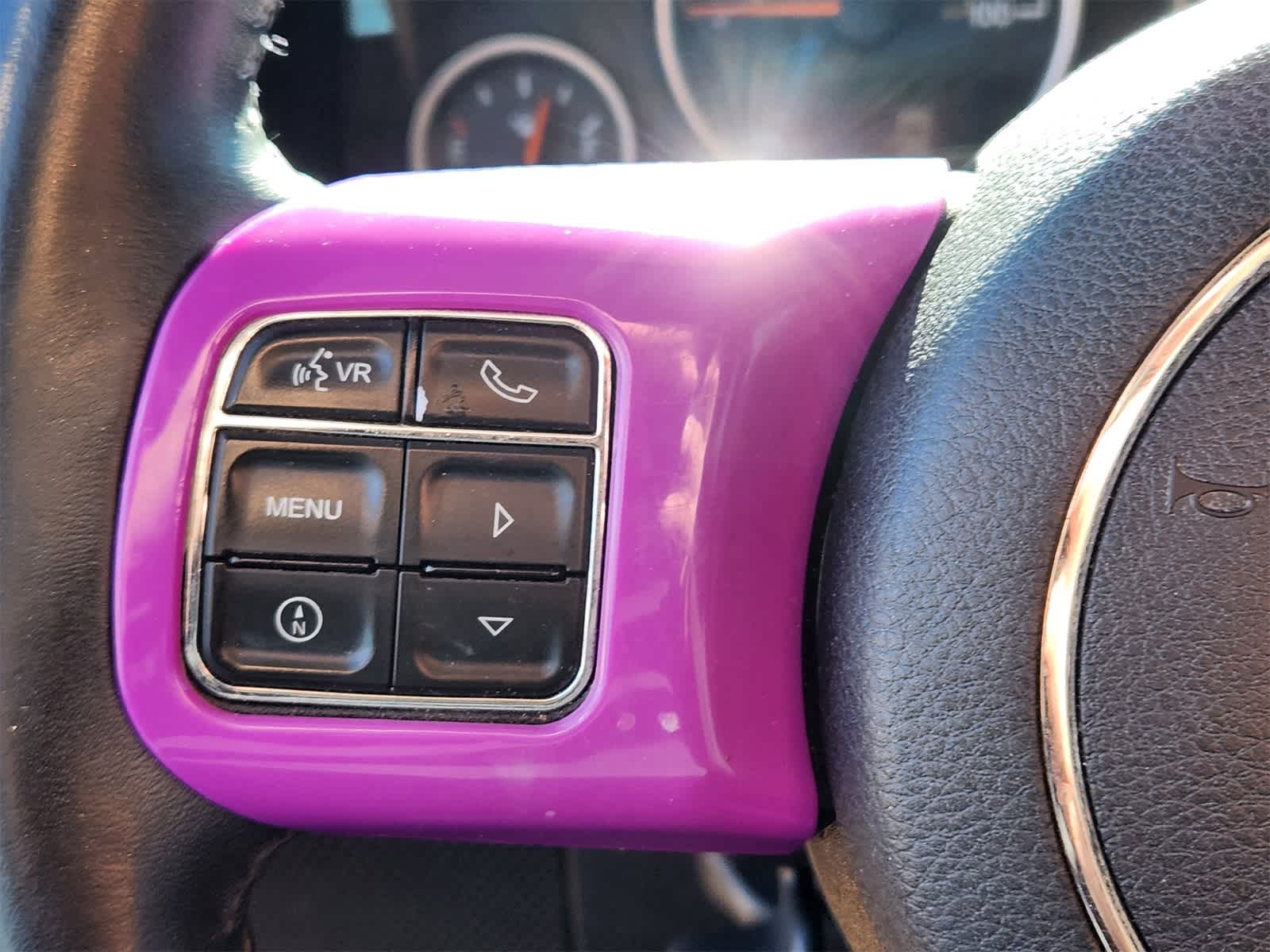 Thumbnail: 2016 Jeep Wrangler - 13