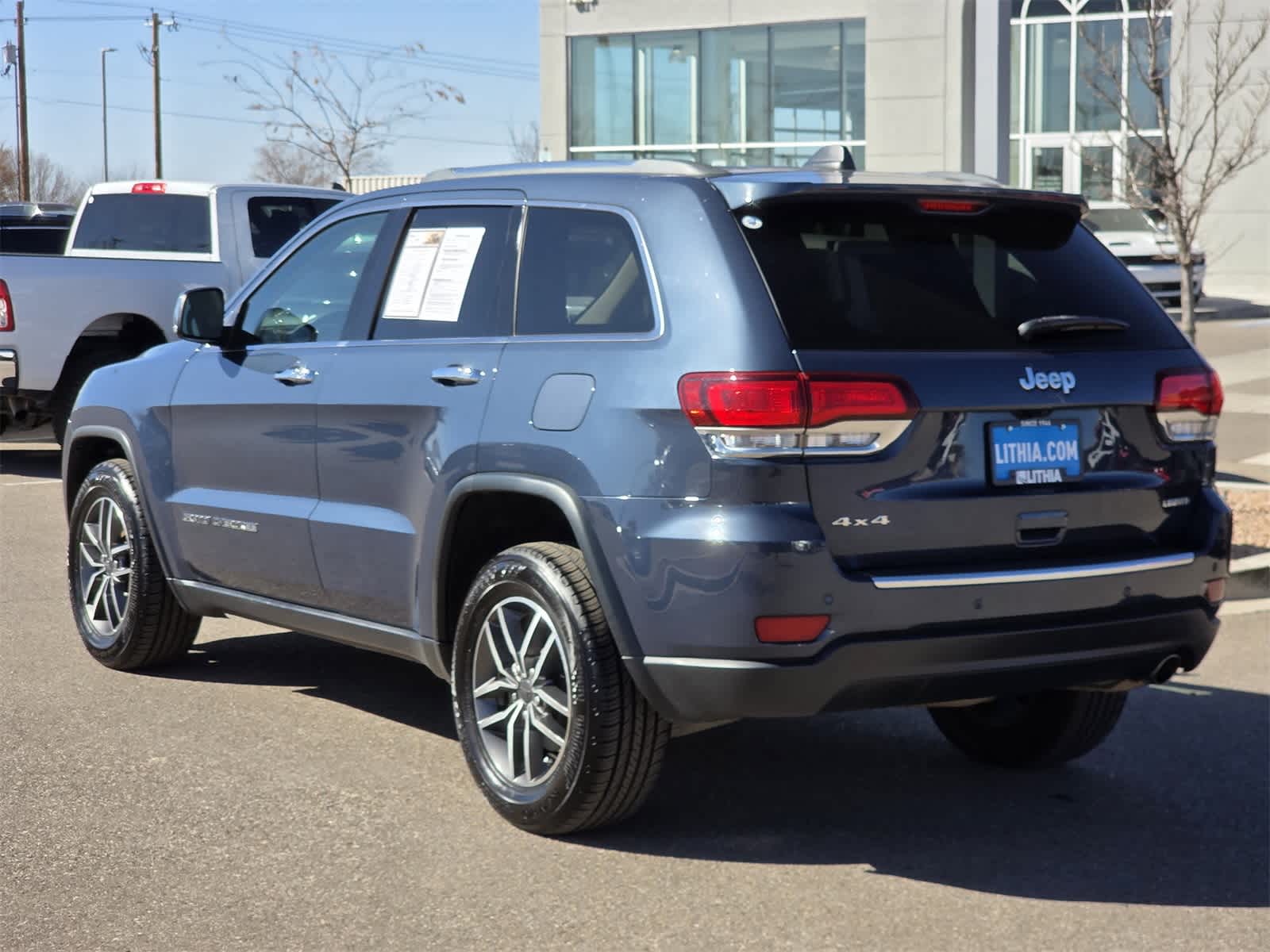 Thumbnail: 2021 Jeep Grand Cherokee - 8