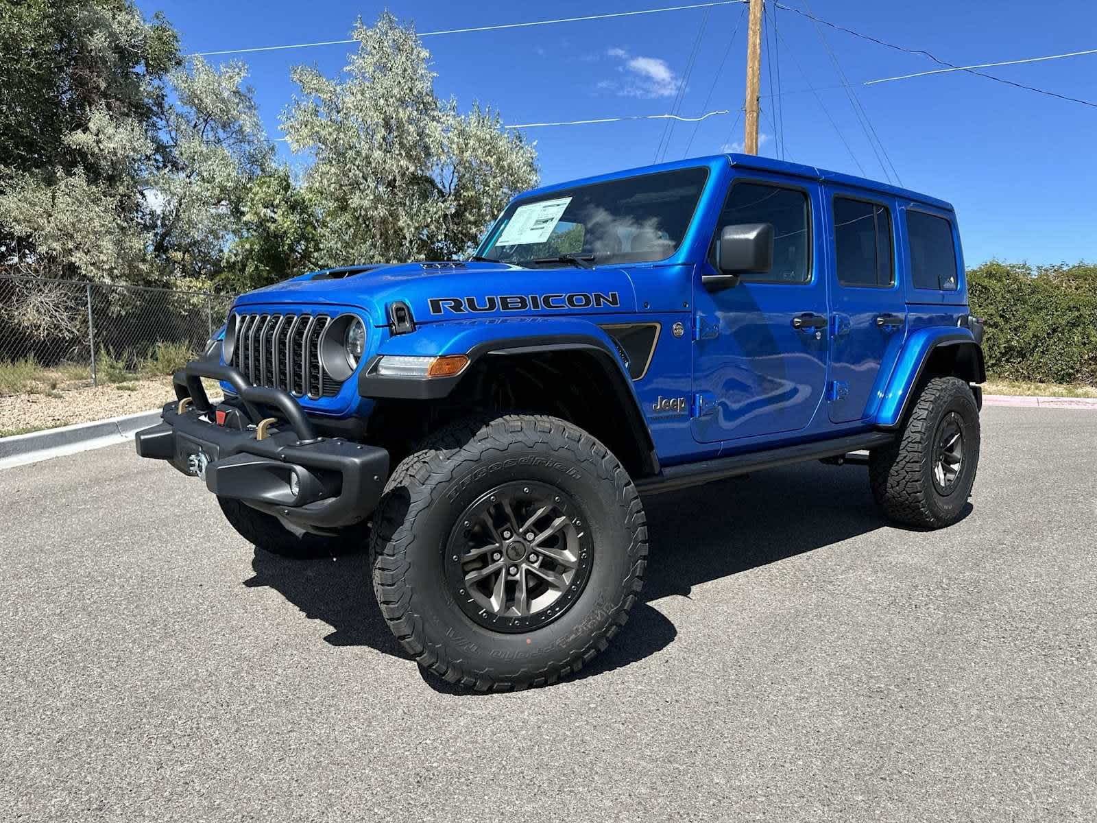 Thumbnail: 2024 Jeep Wrangler - 32
