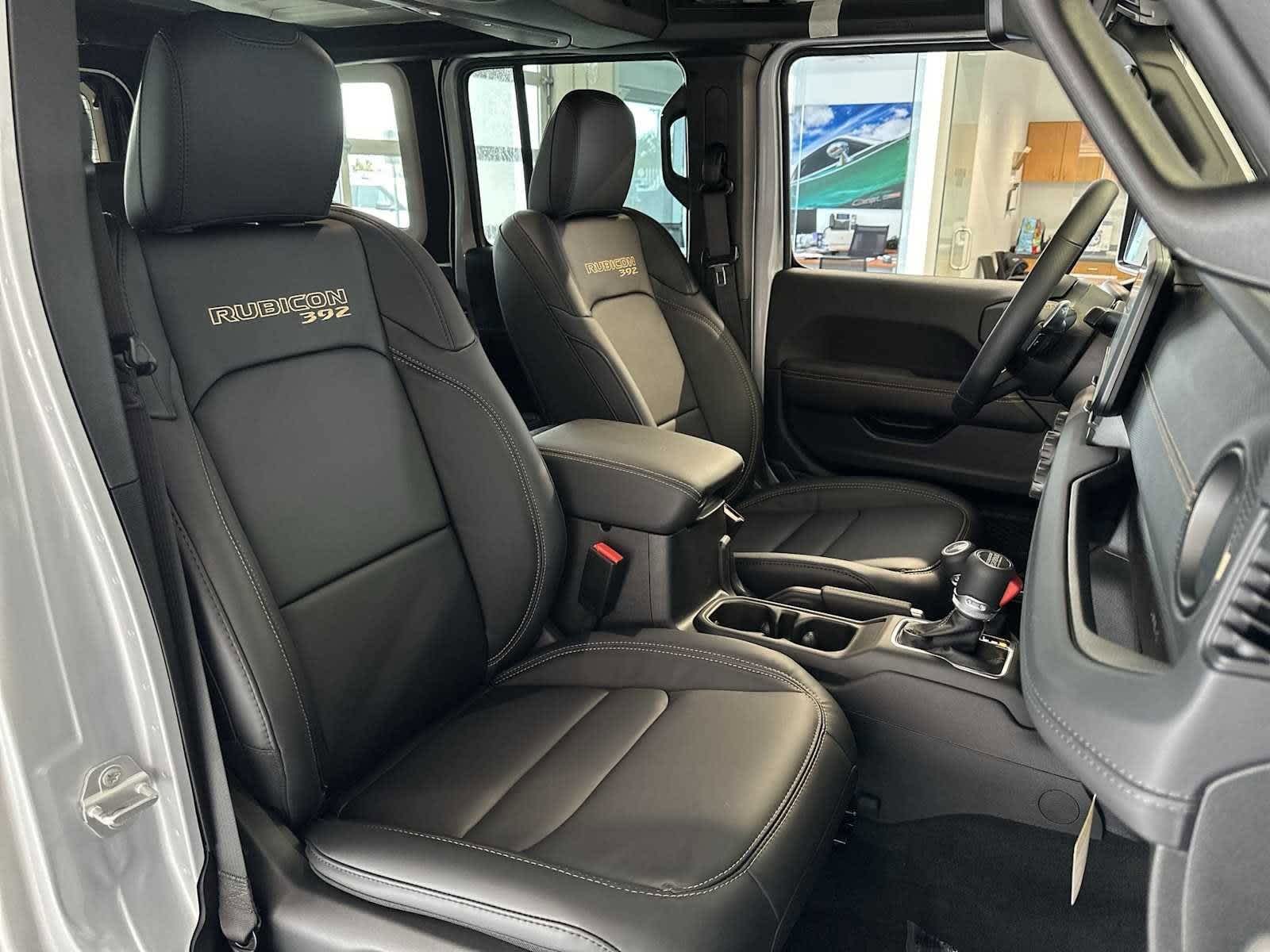 Thumbnail: 2024 Jeep Wrangler - 23