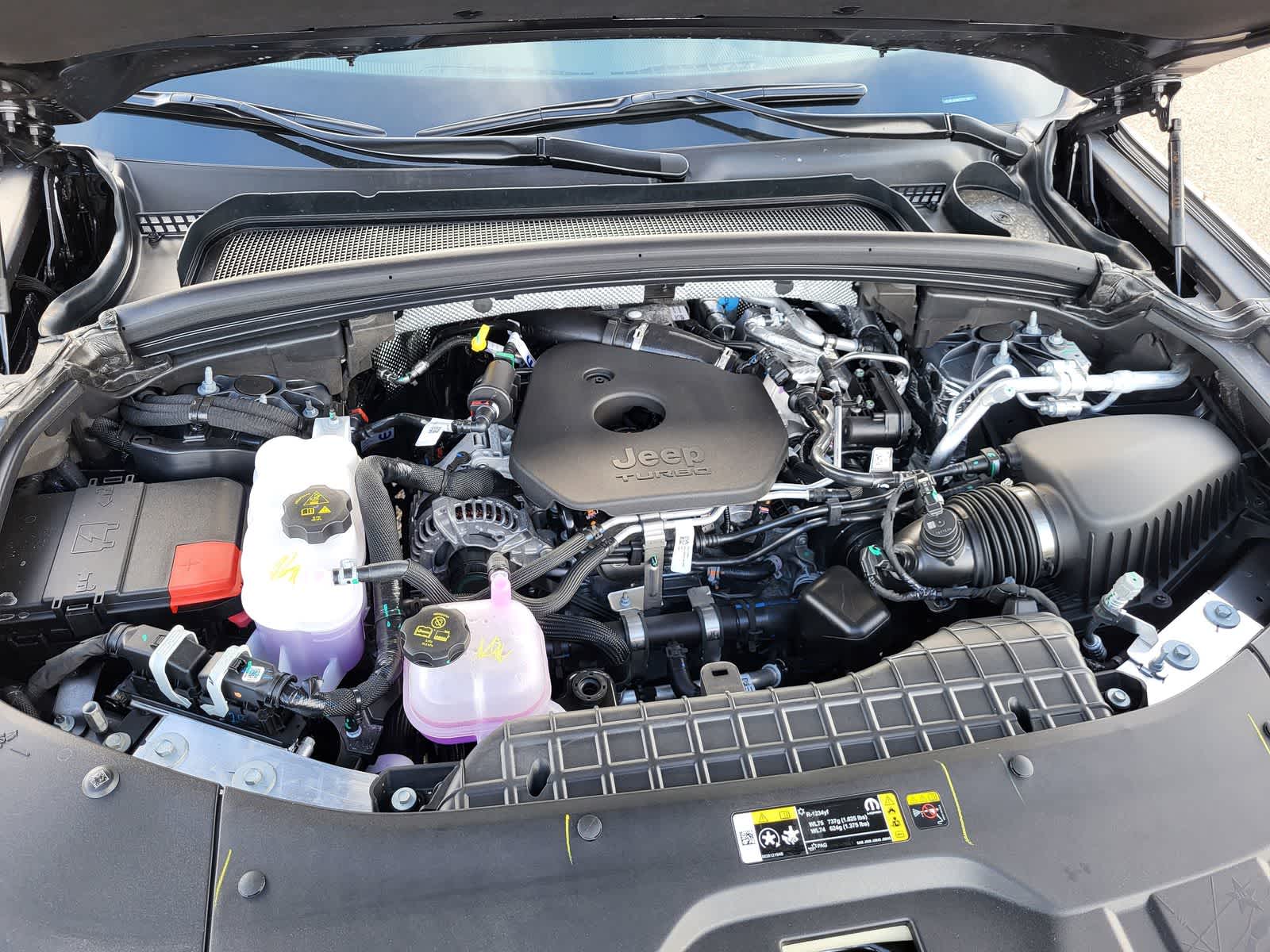 Thumbnail: 2026 Jeep Grand Cherokee - 21