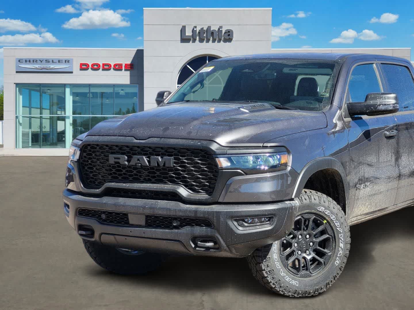 Thumbnail: 2026 RAM 1500 - 1